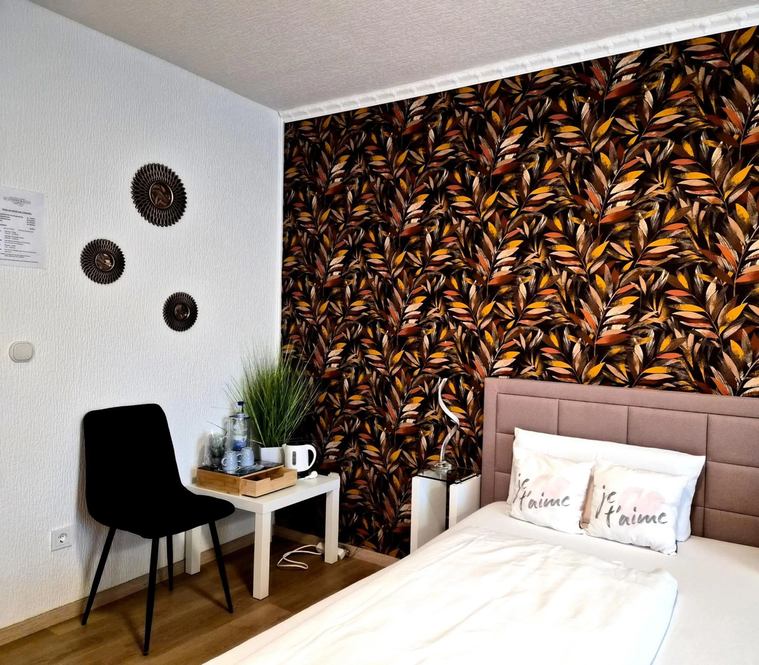 Coffee/tea facilities, Bed in Hotel Schloßschenke