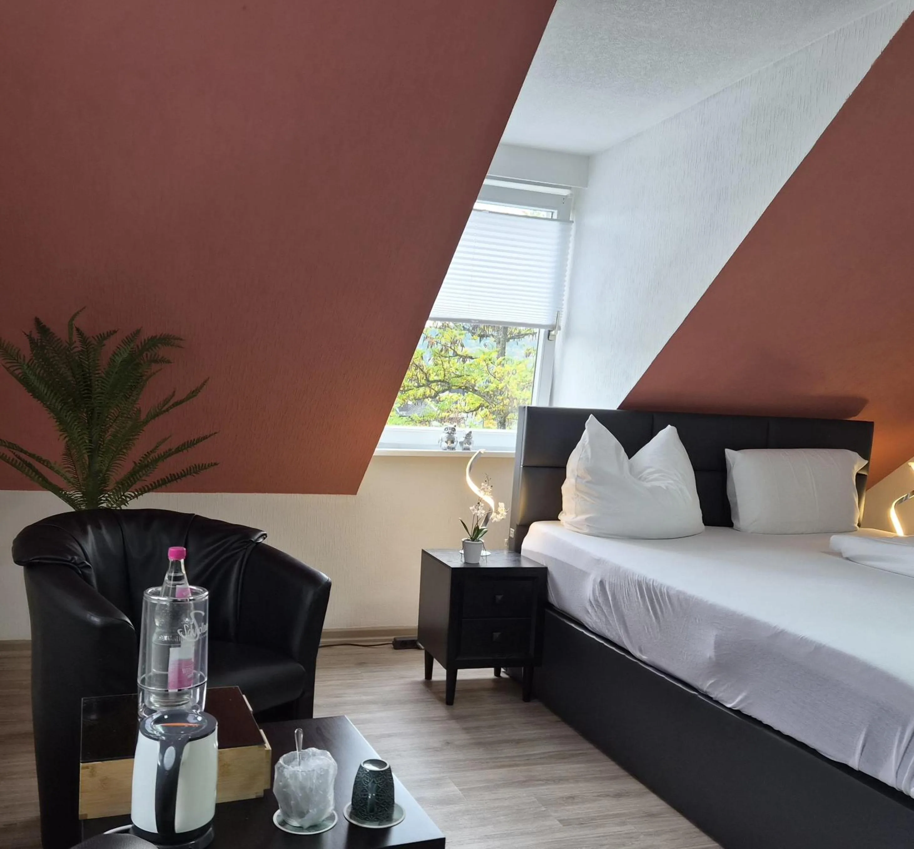 Photo of the whole room, Bed in Hotel Schloßschenke