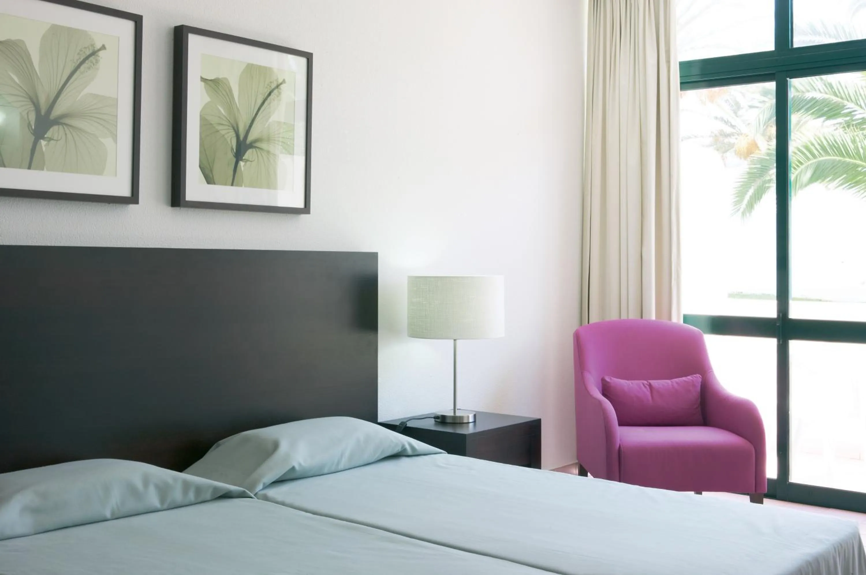 Bedroom, Bed in Hotel Torre Praia