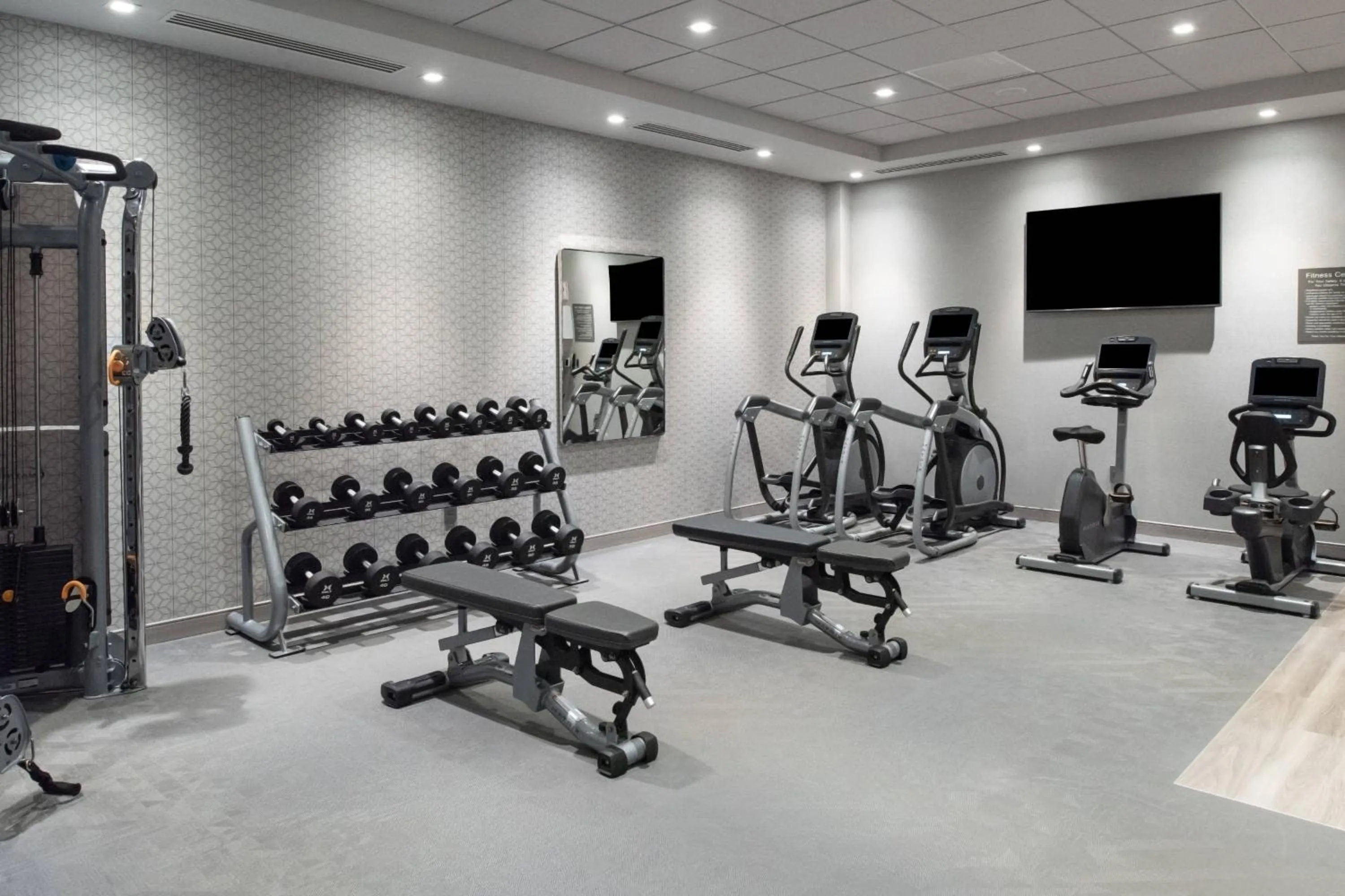 Fitness centre/facilities in Residence Inn Boston Downtown/South End