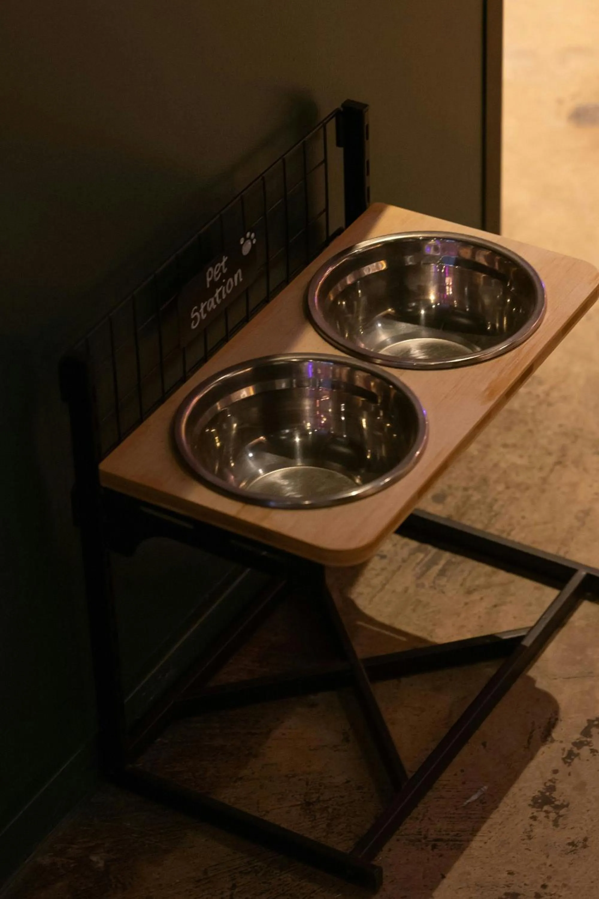 Lobby or reception in Moxy Glasgow Merchant City