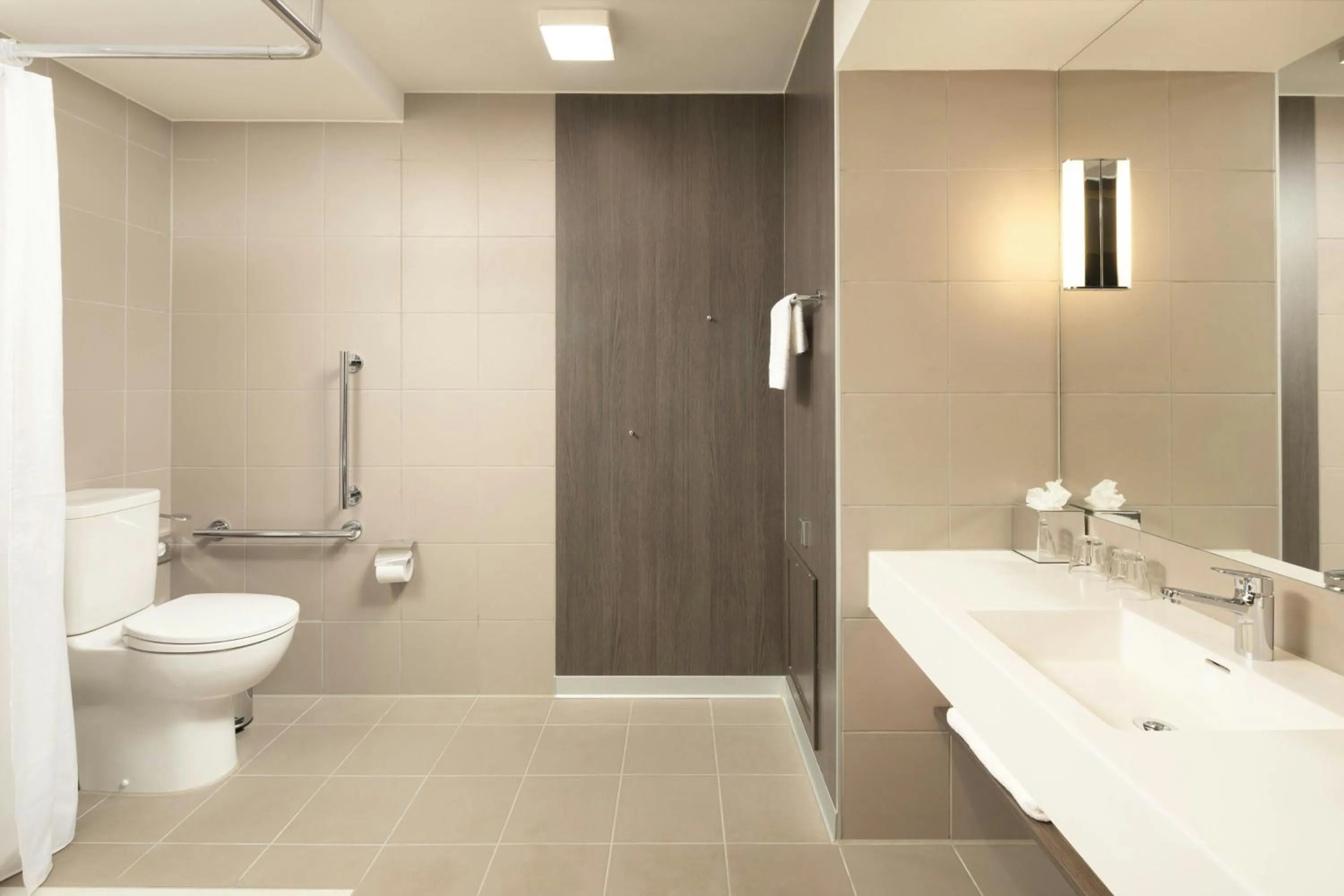 Bathroom in Moxy Glasgow Merchant City