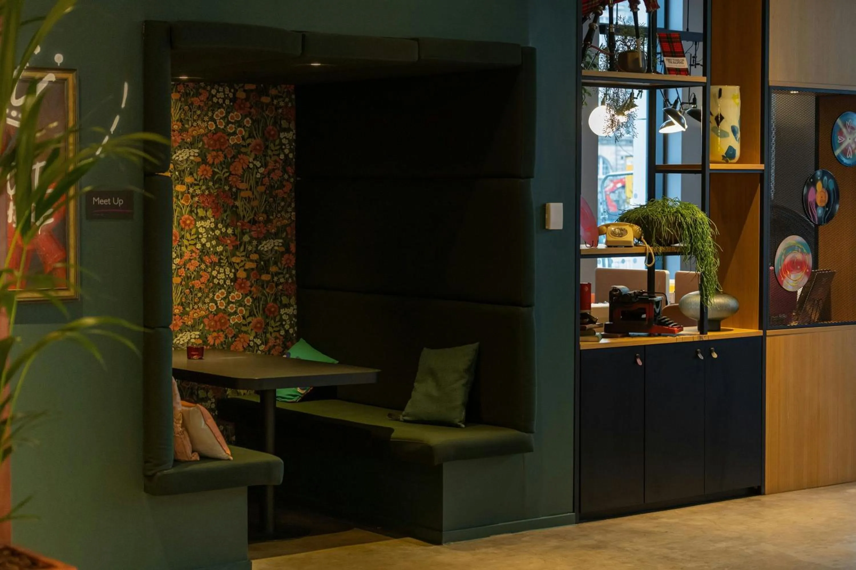 Lobby or reception in Moxy Glasgow Merchant City