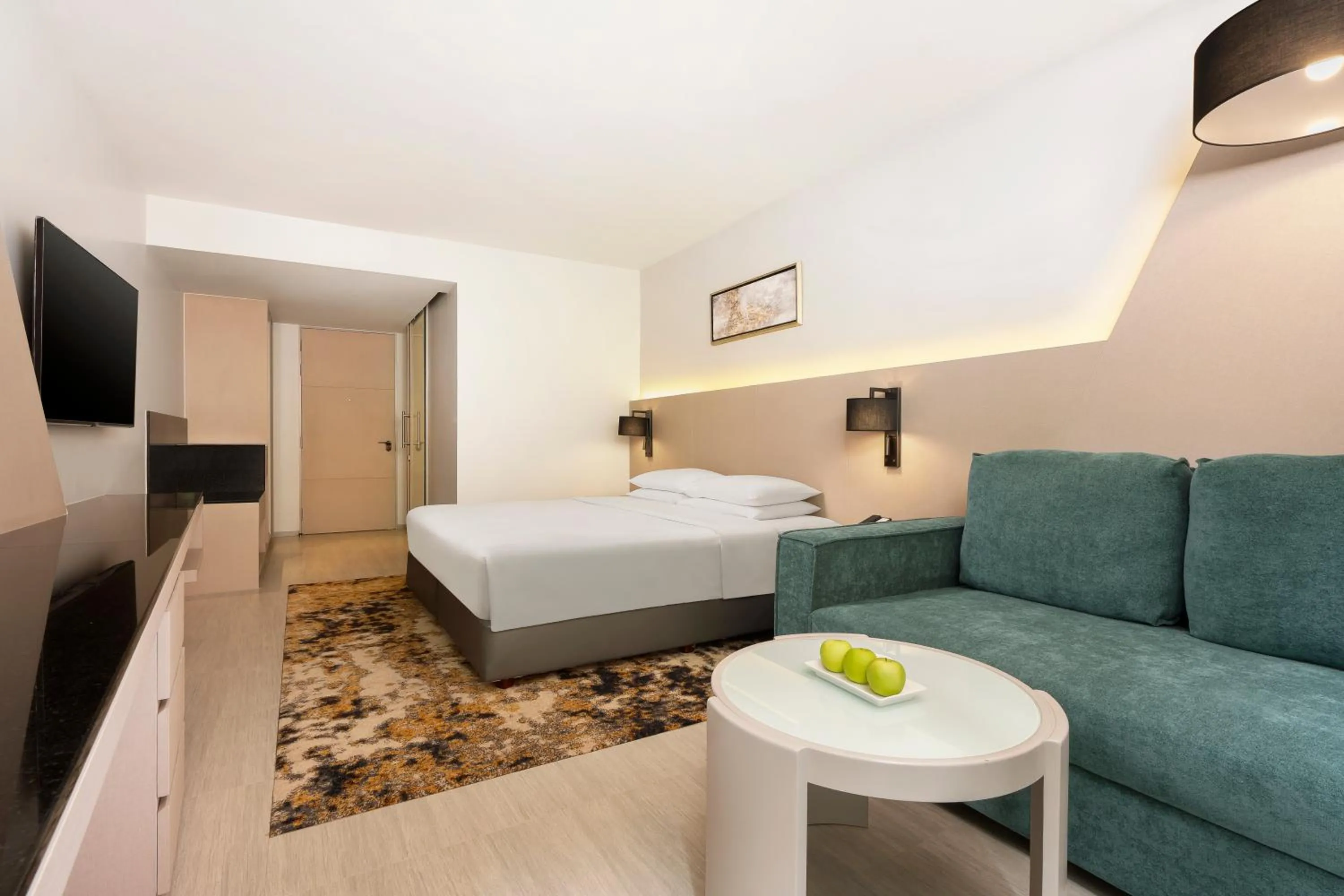 Bed in Hyatt Place Bangkok Sukhumvit 1