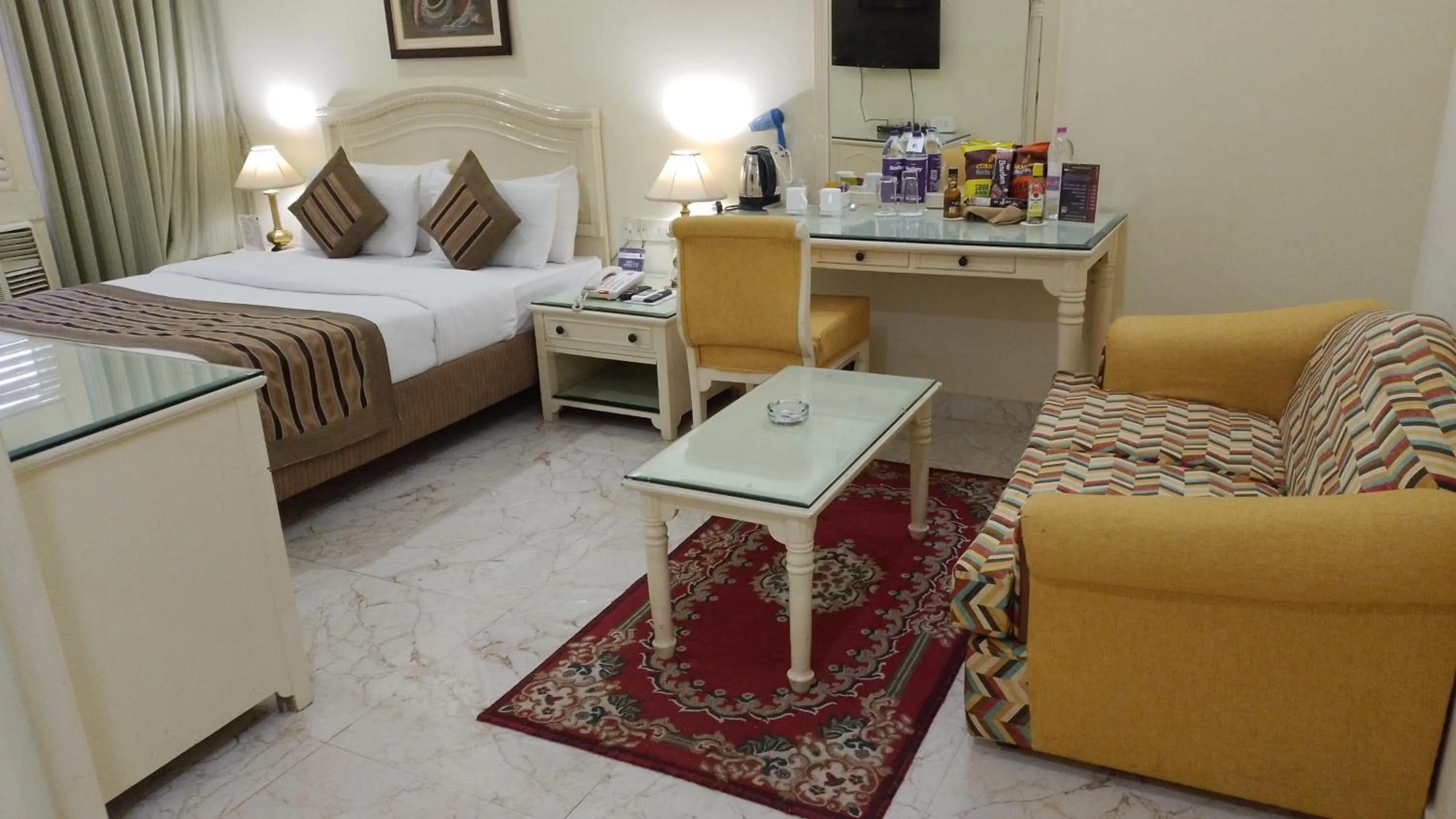 Bed in Hotel Empires