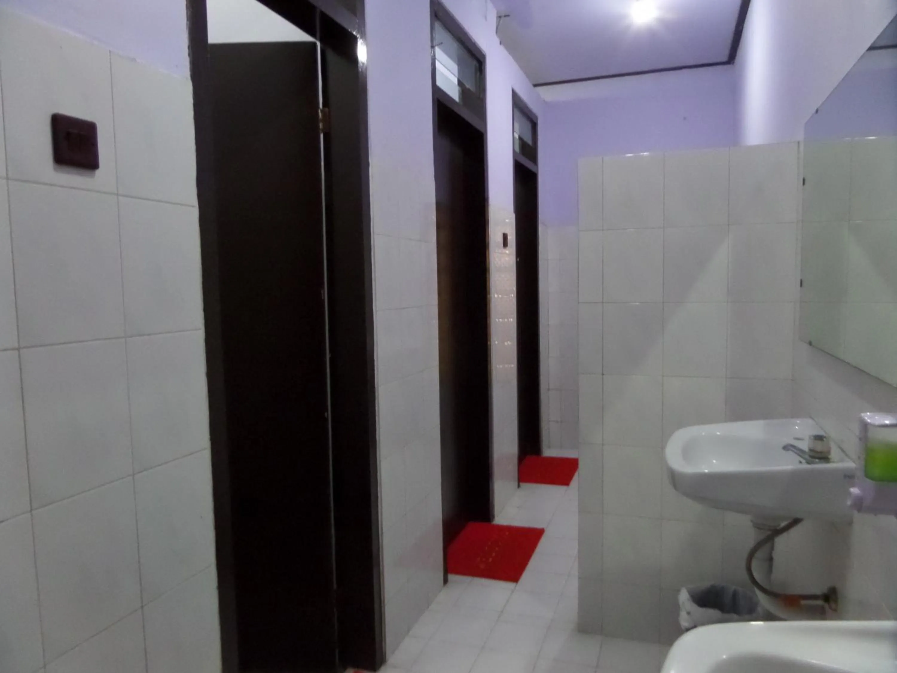 Bathroom in Bromo Permai 1