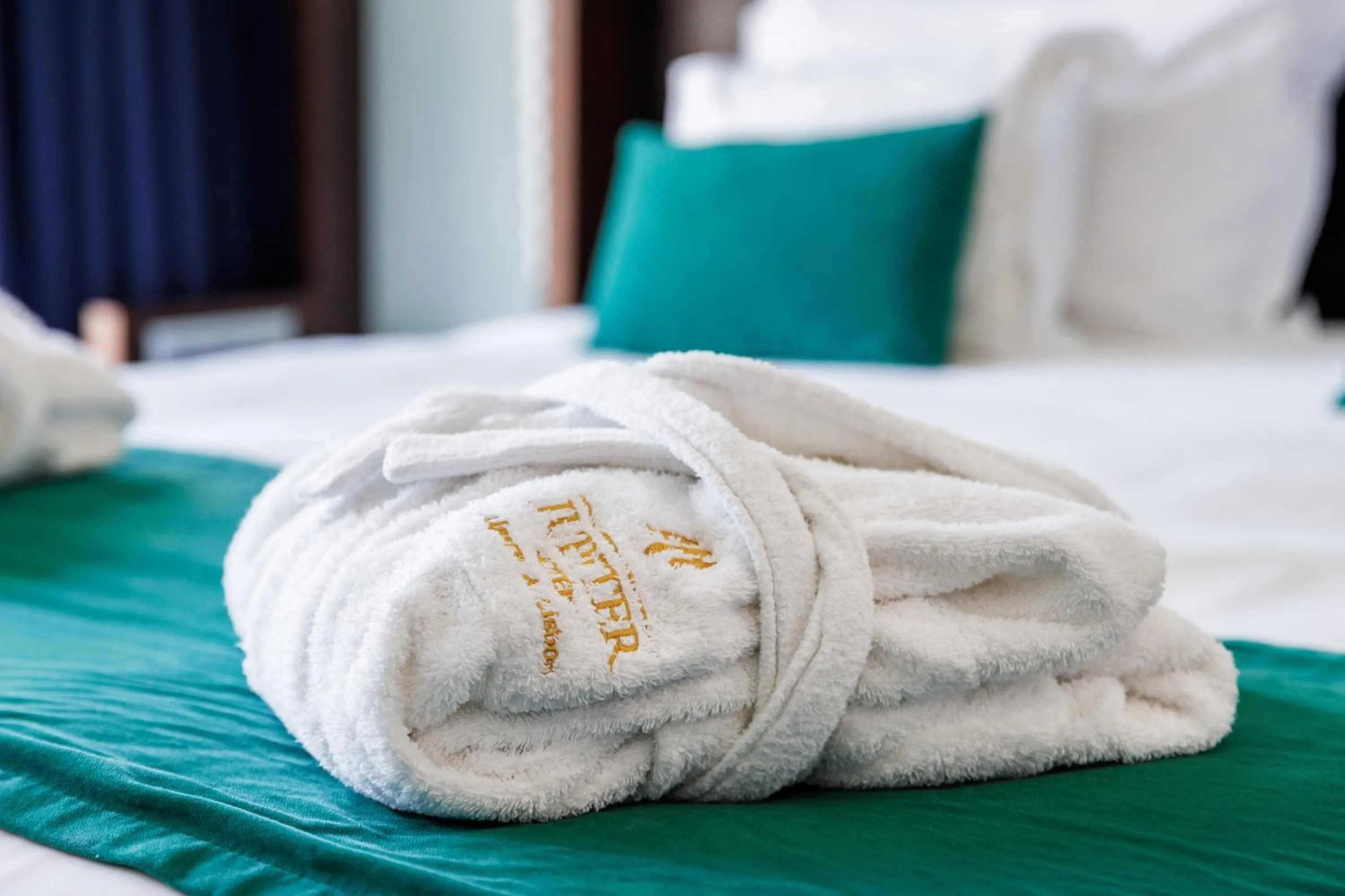 Balcony/Terrace, Bed in Jupiter Algarve Hotel - Beach & Spa