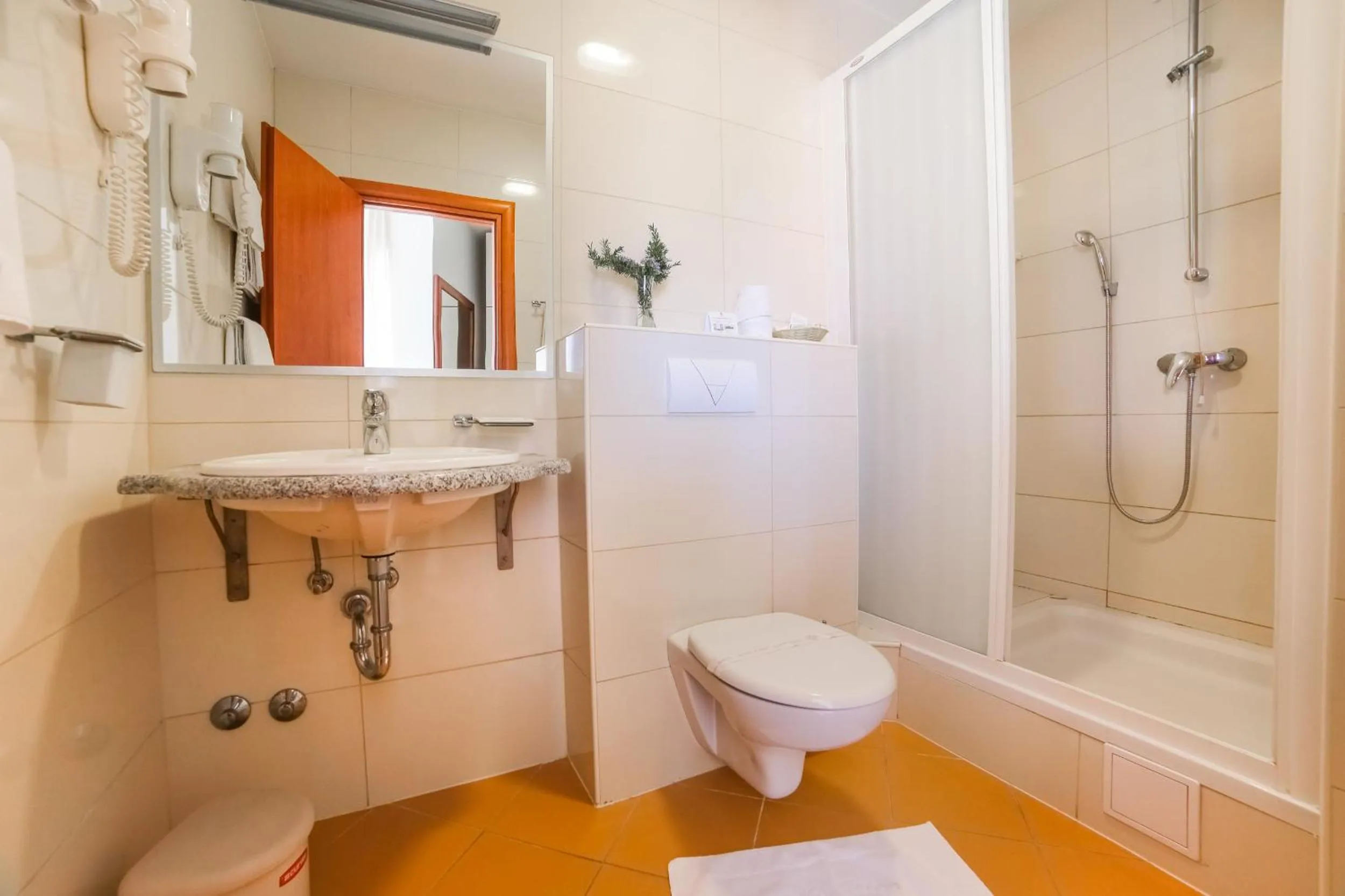 Bathroom in Hotel Merlot