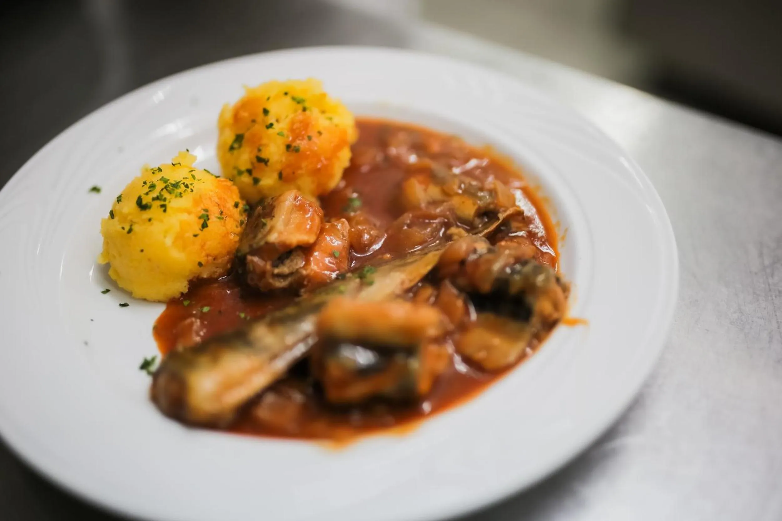 Restaurant/places to eat in Hotel Merlot