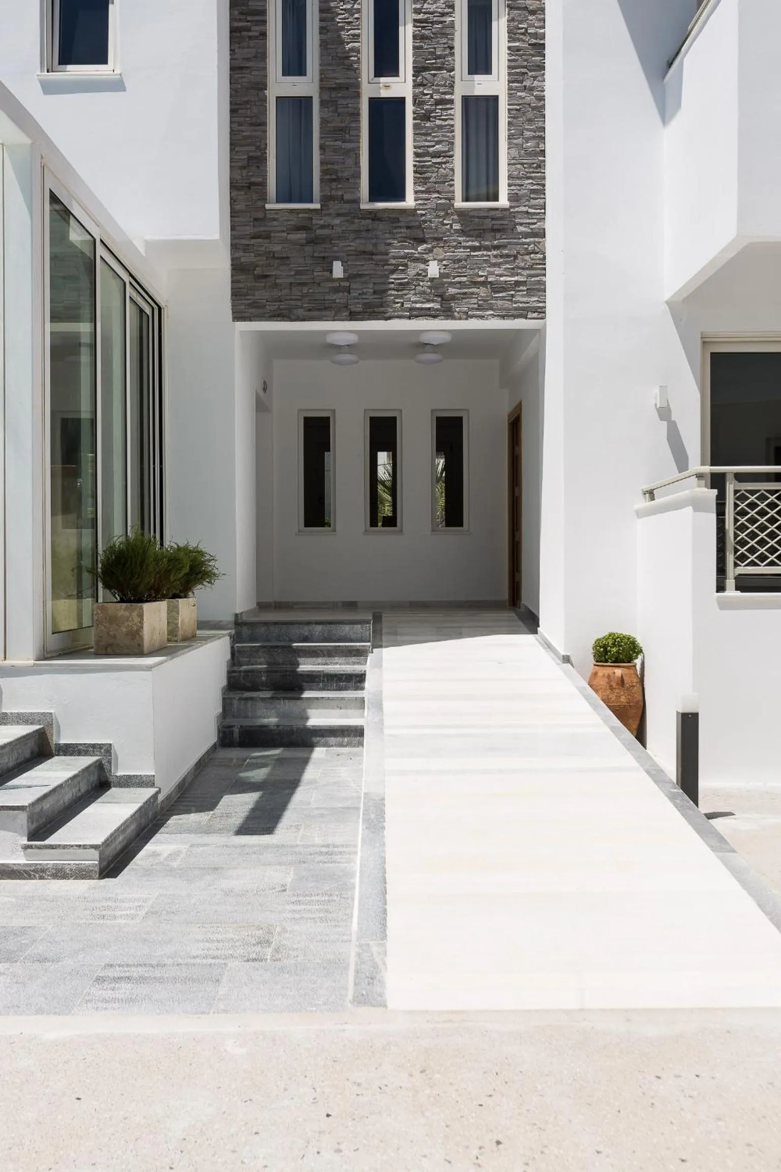 Facade/entrance in Cyano Hotel