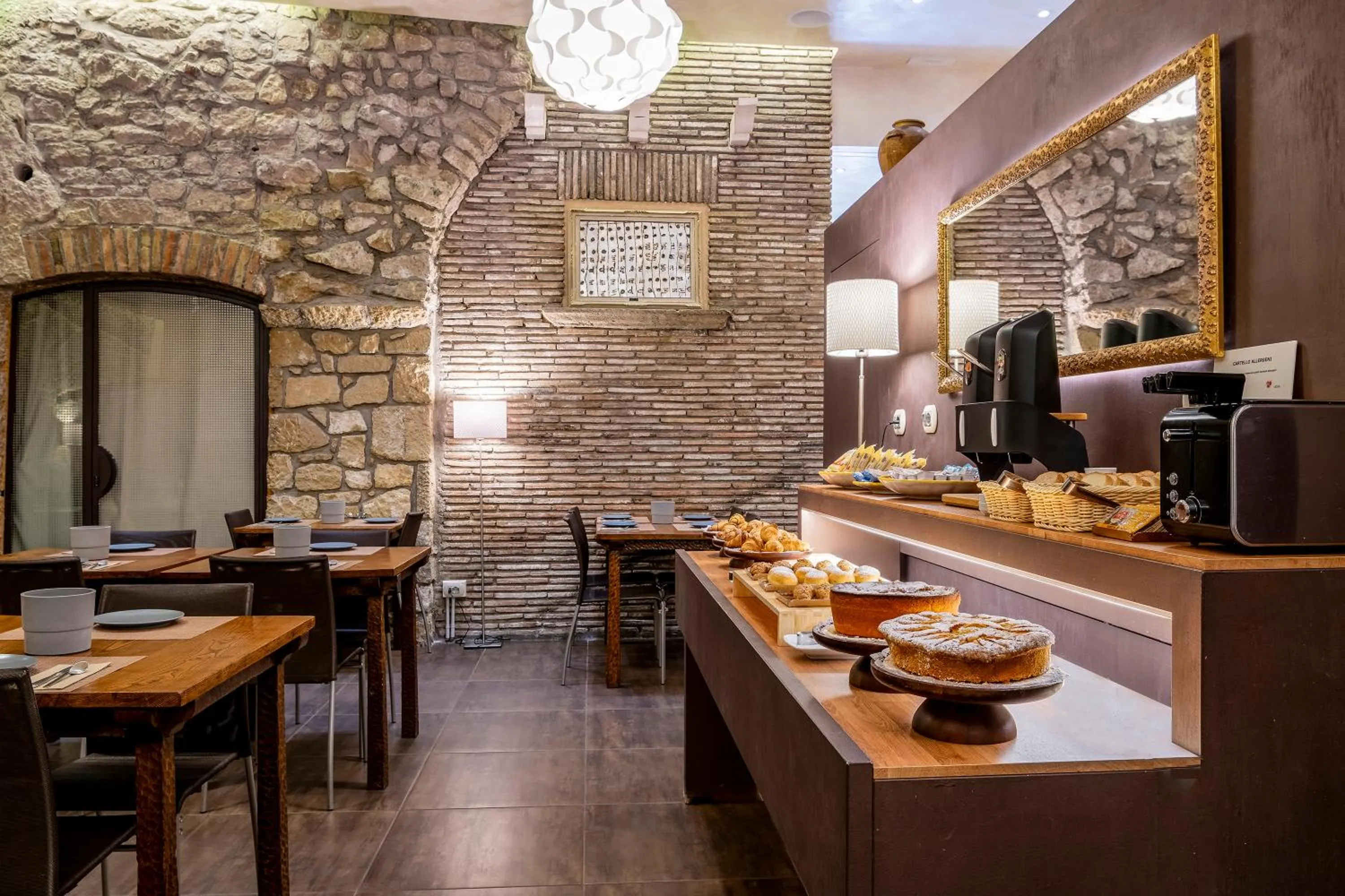 Breakfast in La Grotta Hotel