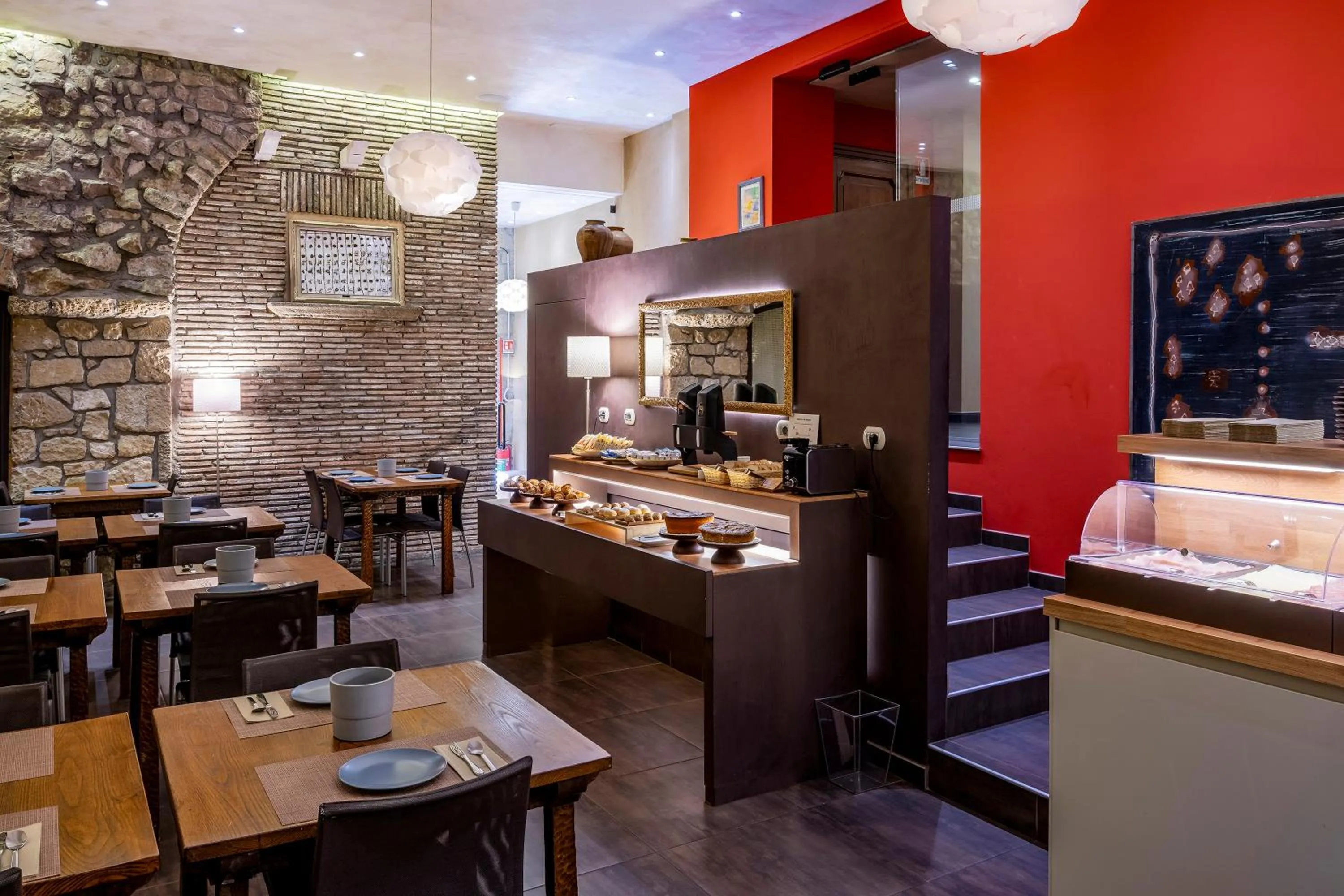 Breakfast in La Grotta Hotel