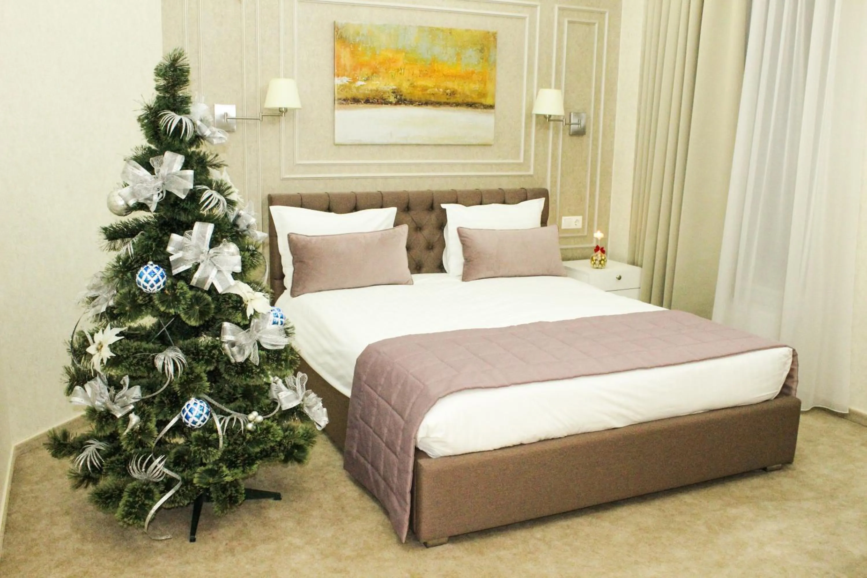 Bed in Roxen Hotel&Spa