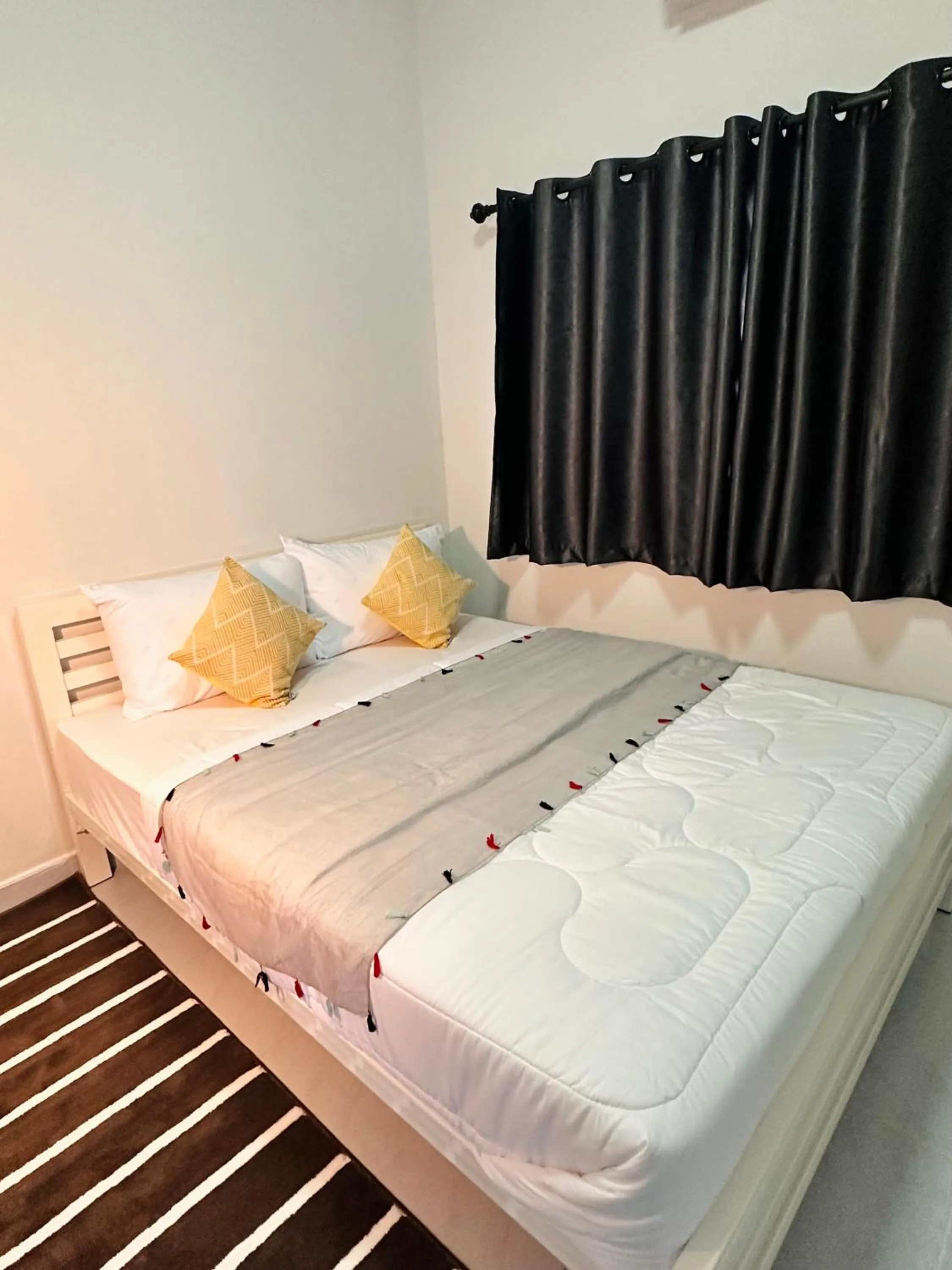 Bed in The Chill Town Home