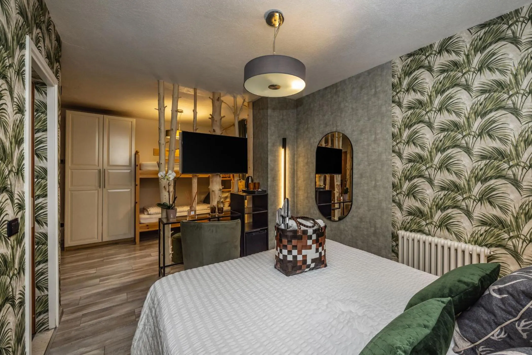 Bedroom, Bed in Hotel Folgarida