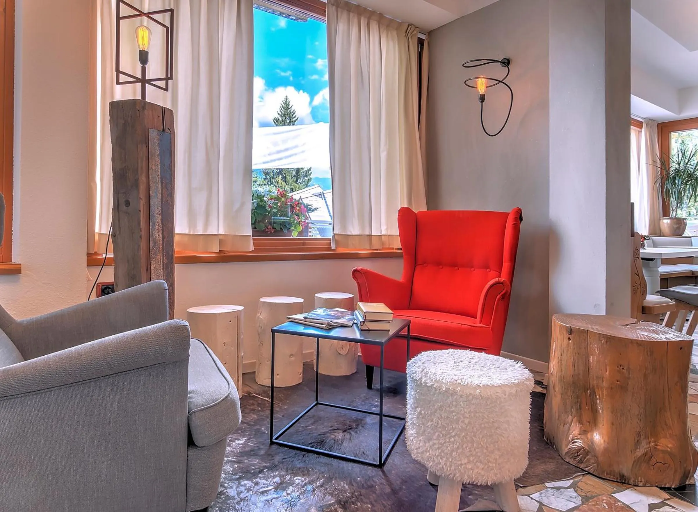 Lounge or bar in Hotel Folgarida