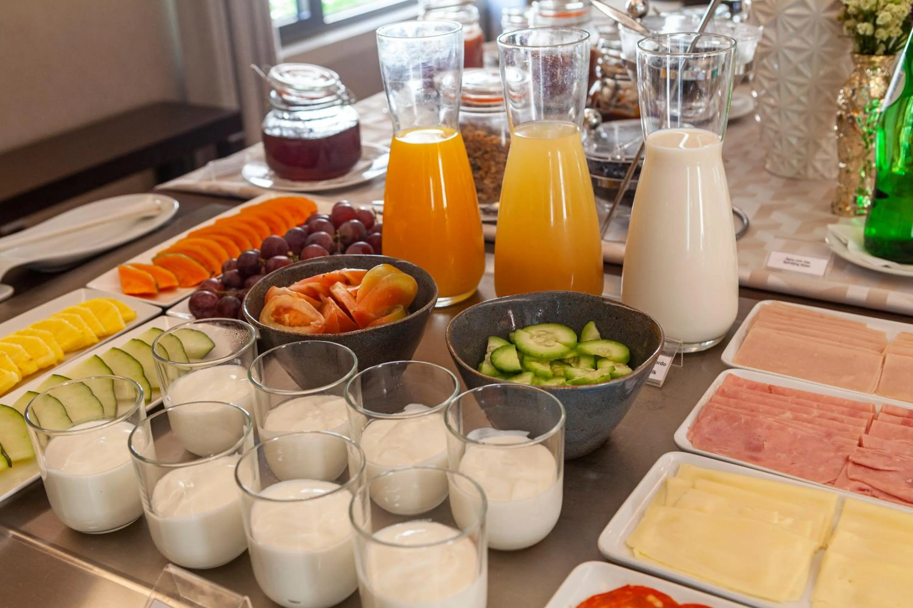 Continental breakfast in Hotel Lis Batalha