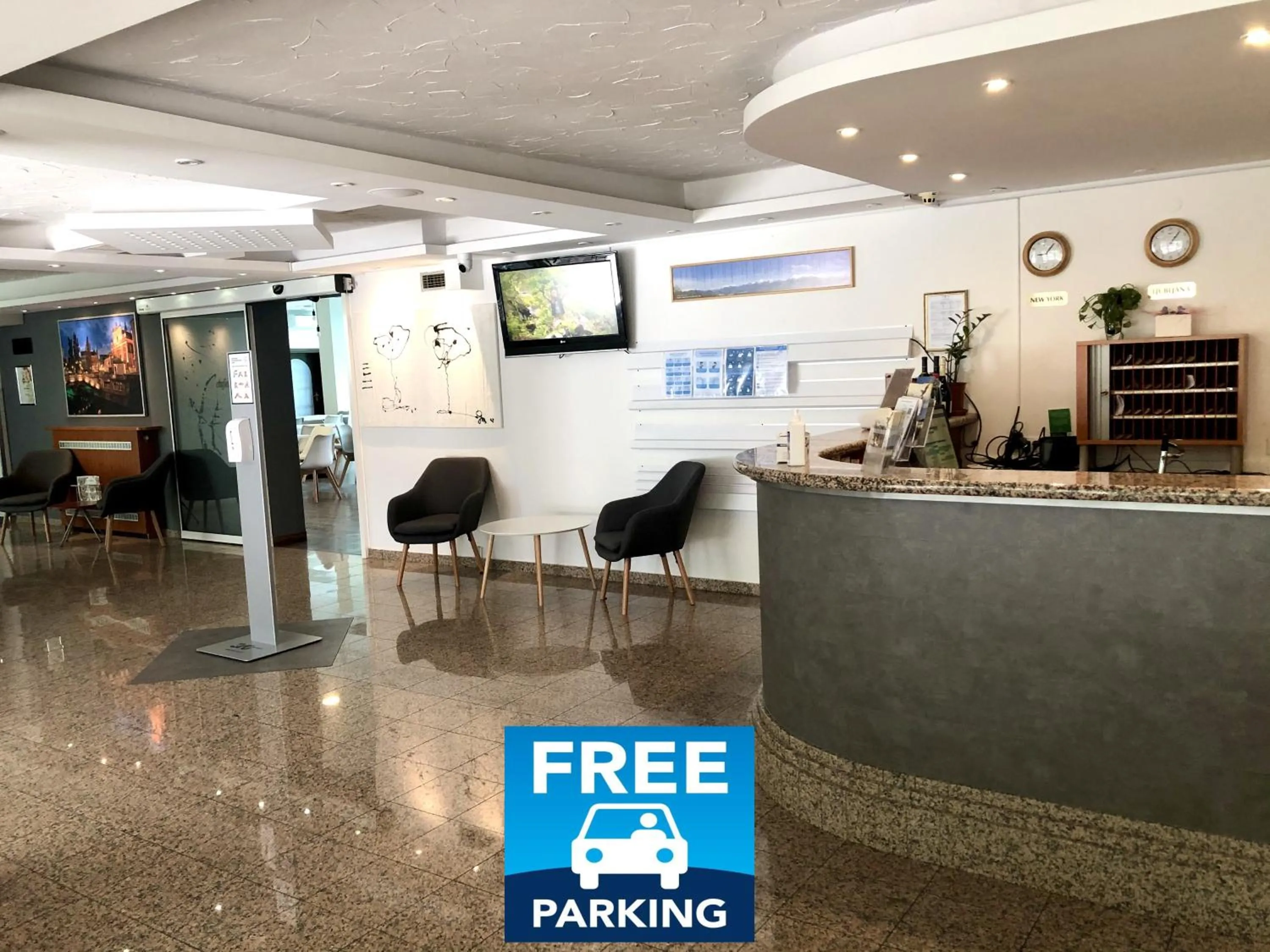 Lobby or reception in Hotel Medno