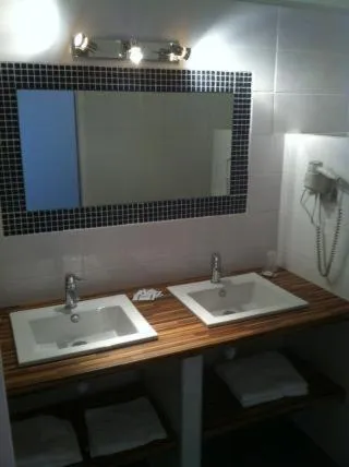 Bathroom in Hotel Costa Verde
