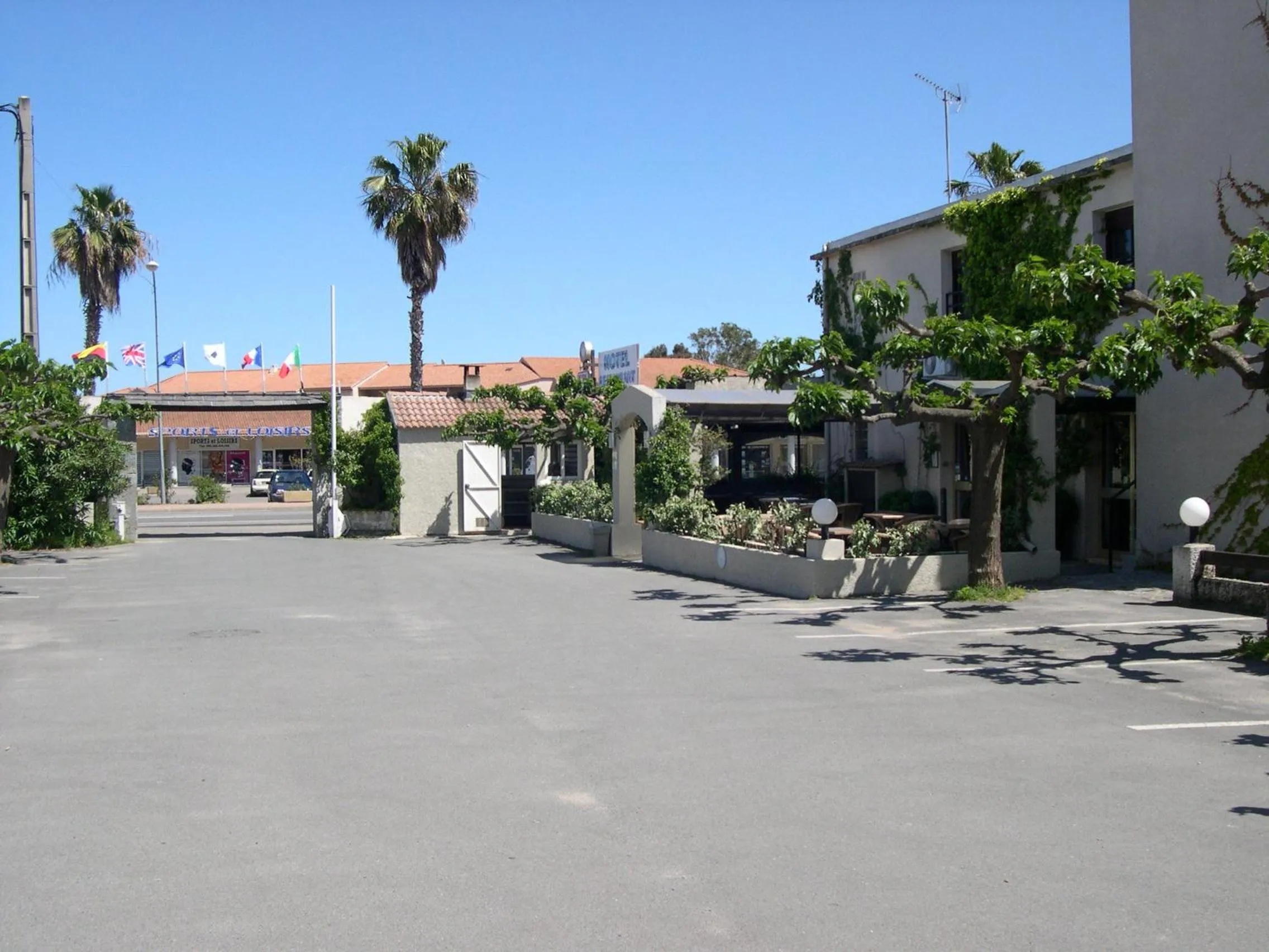 Facade/entrance in Hotel Costa Verde