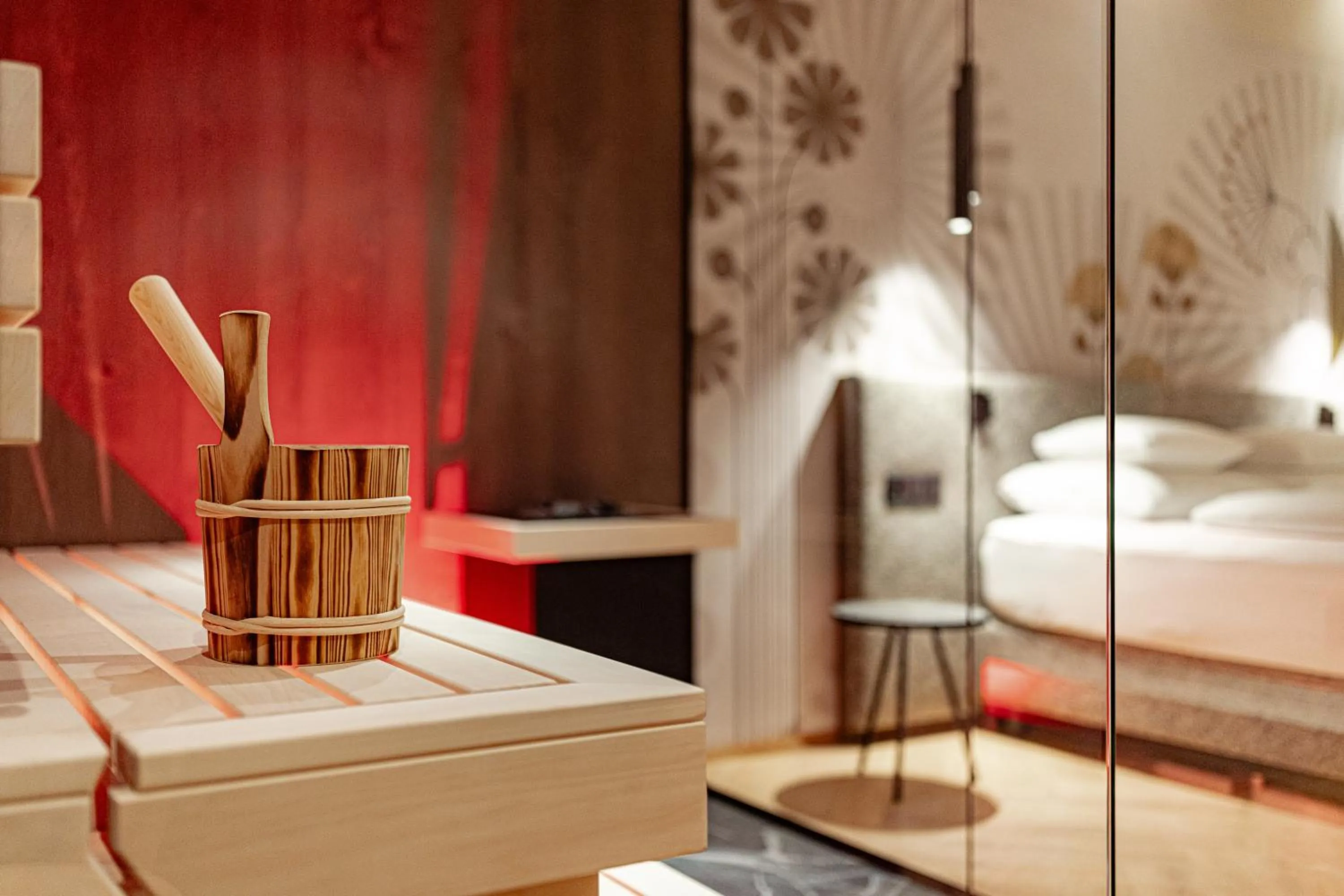 Sauna, Bed in SONNENBERG Panorama Dolomites Wellbeing