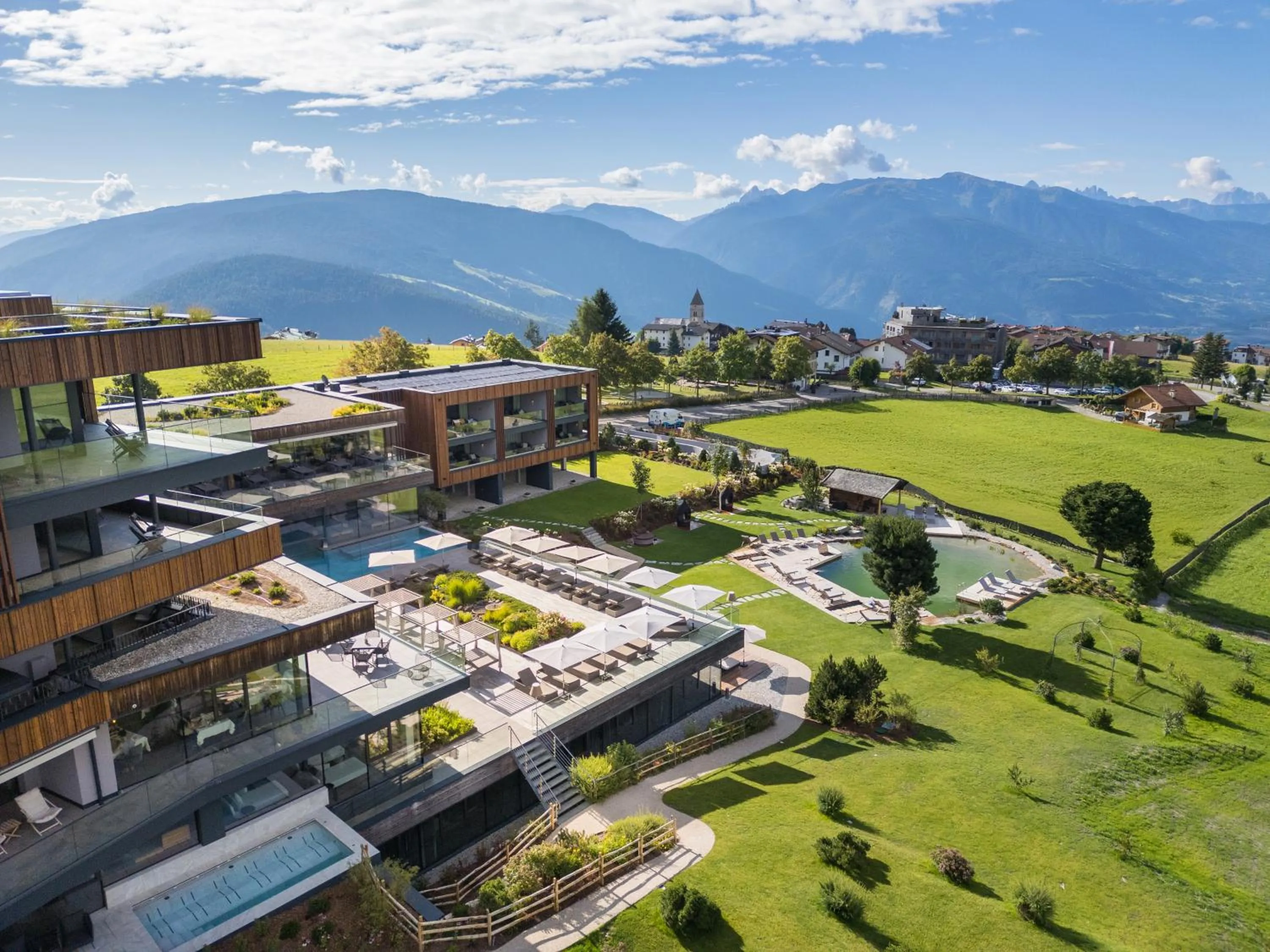 Property building in SONNENBERG Panorama Dolomites Wellbeing