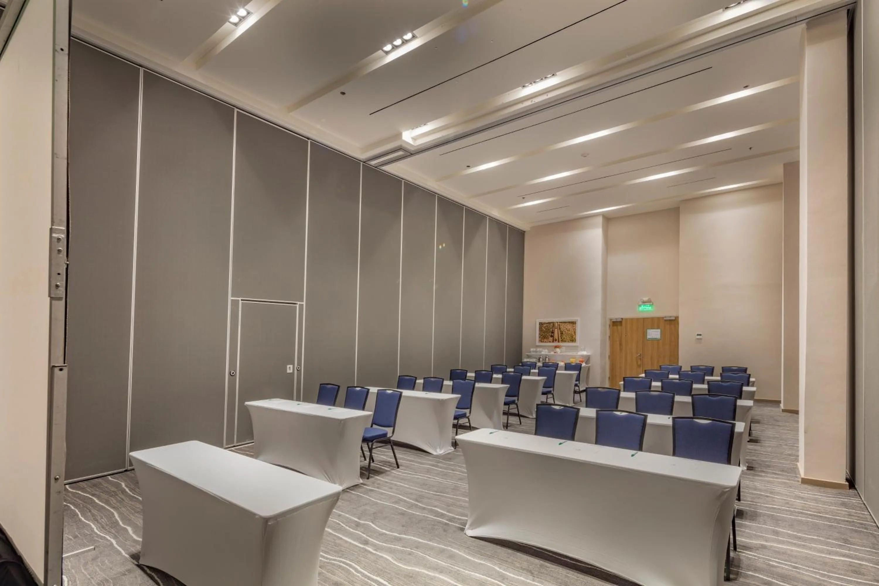 Meeting/conference room in Holiday Inn & Suites - Aguascalientes by IHG