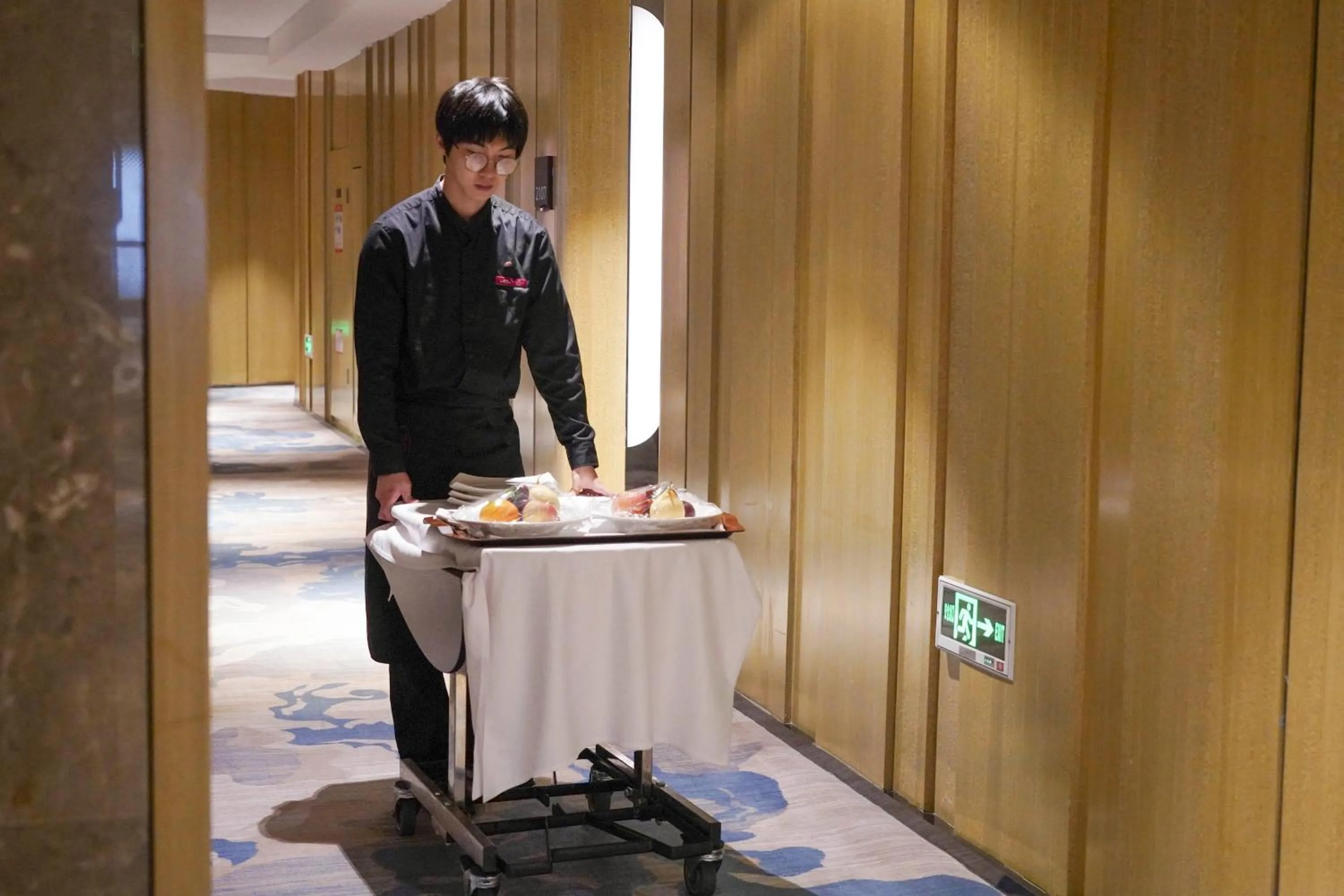 Bedroom in Crowne Plaza Dalian Sports Center by IHG