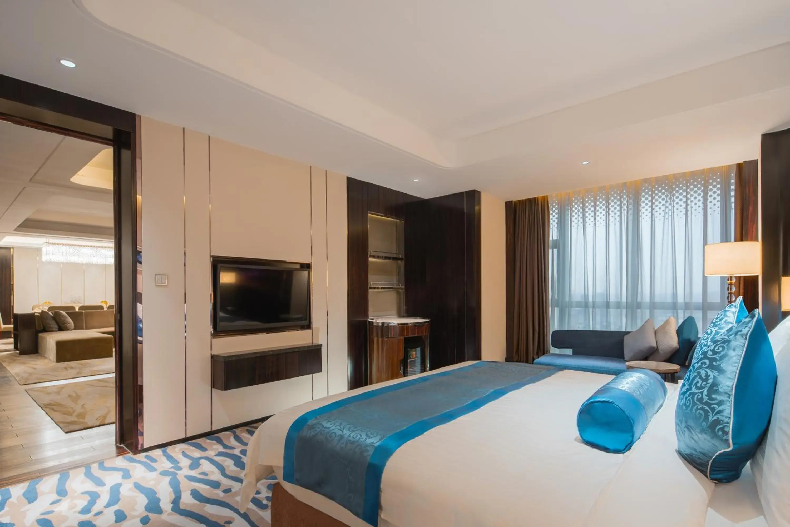 One-Bedroom with Kitchen in Crowne Plaza Dalian Sports Center by IHG One-Bedroom with Kitchen in Crowne Plaza Dalian Sports Center by IHG