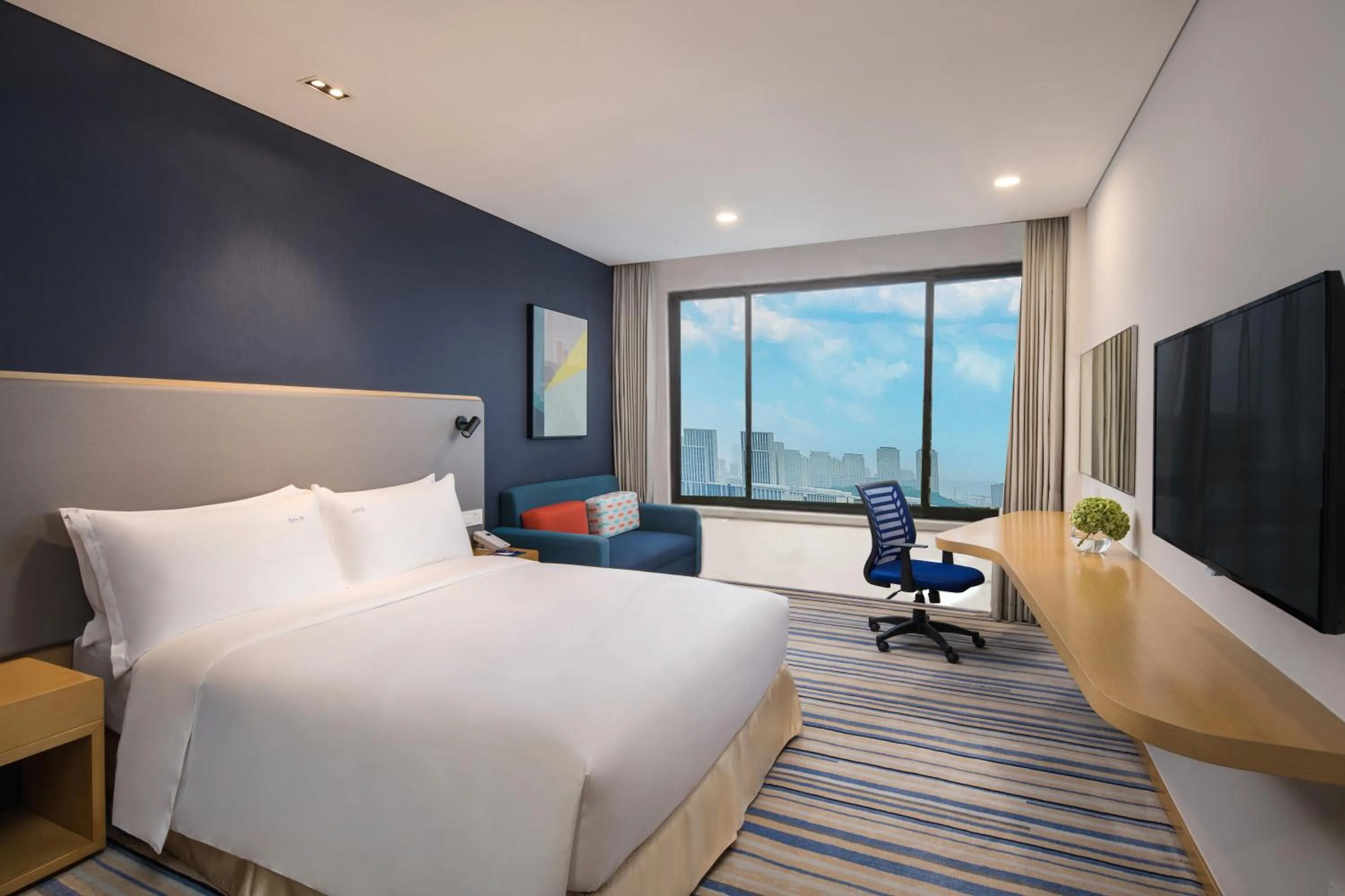 Bed in Holiday Inn Express Wuxi Taihu New City by IHG