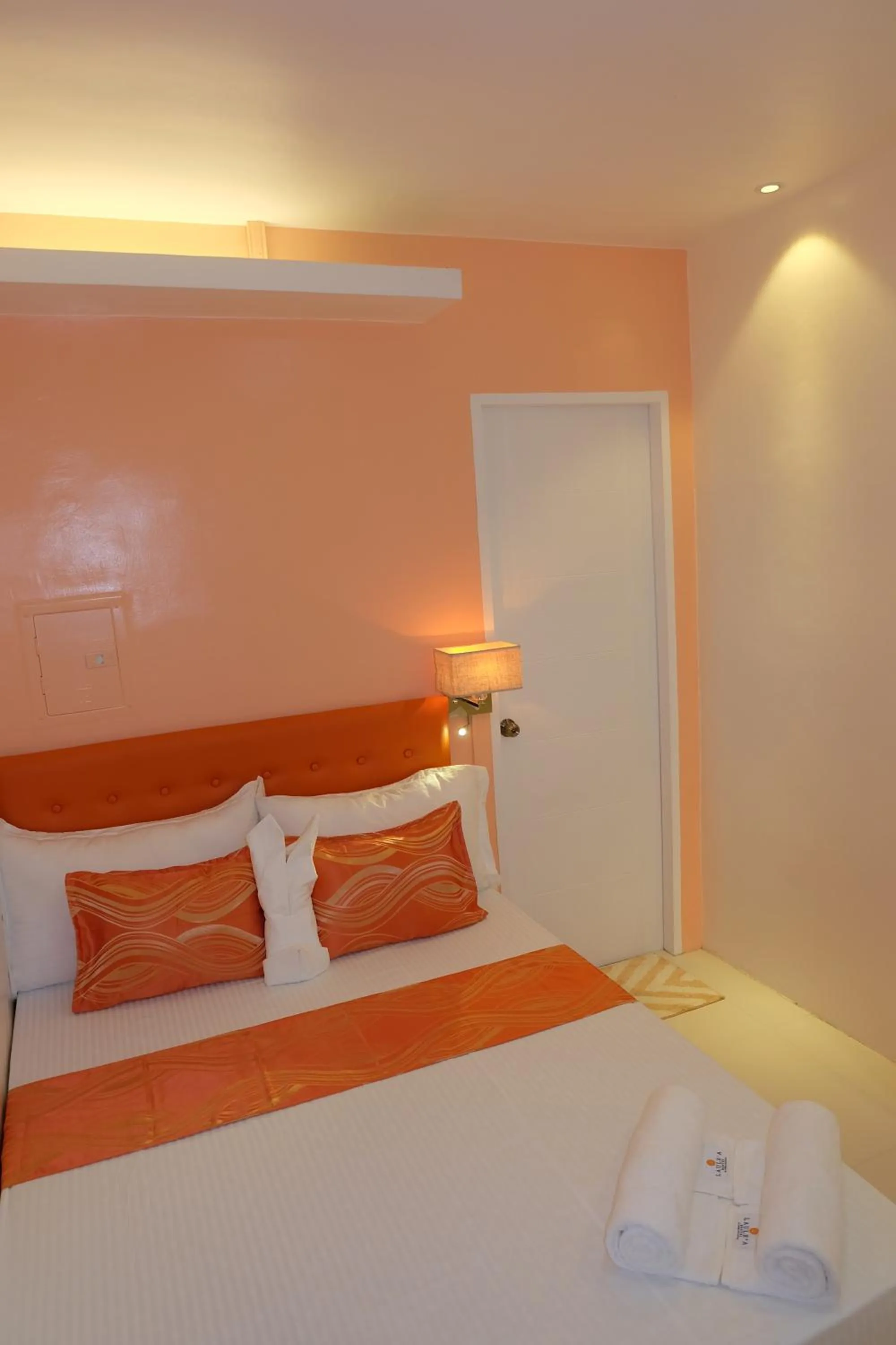 Bed in Laule'a Hostel