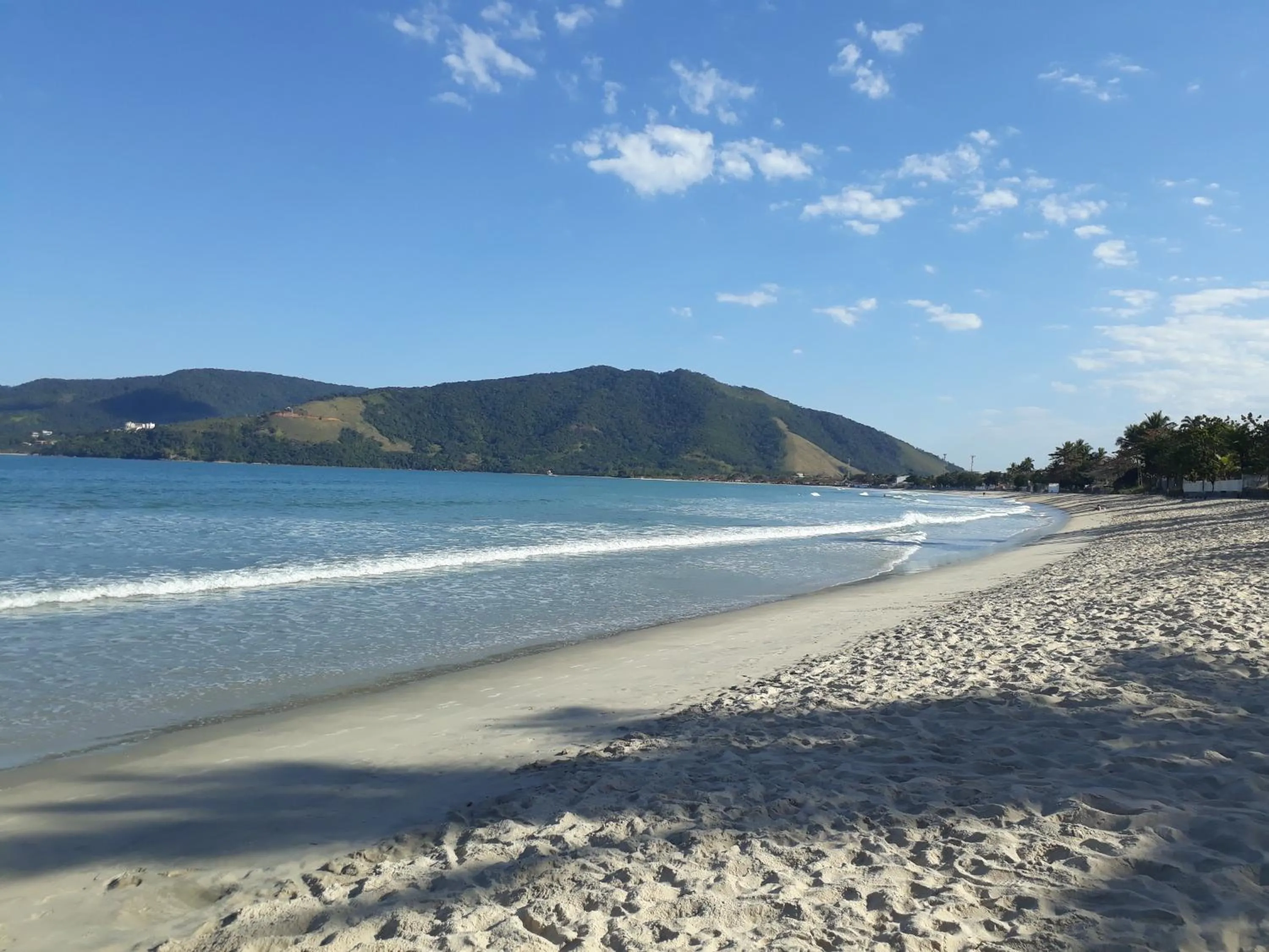 Beach in Casa Condominio 250M Praia Maranduba Wifi Churrasqueira