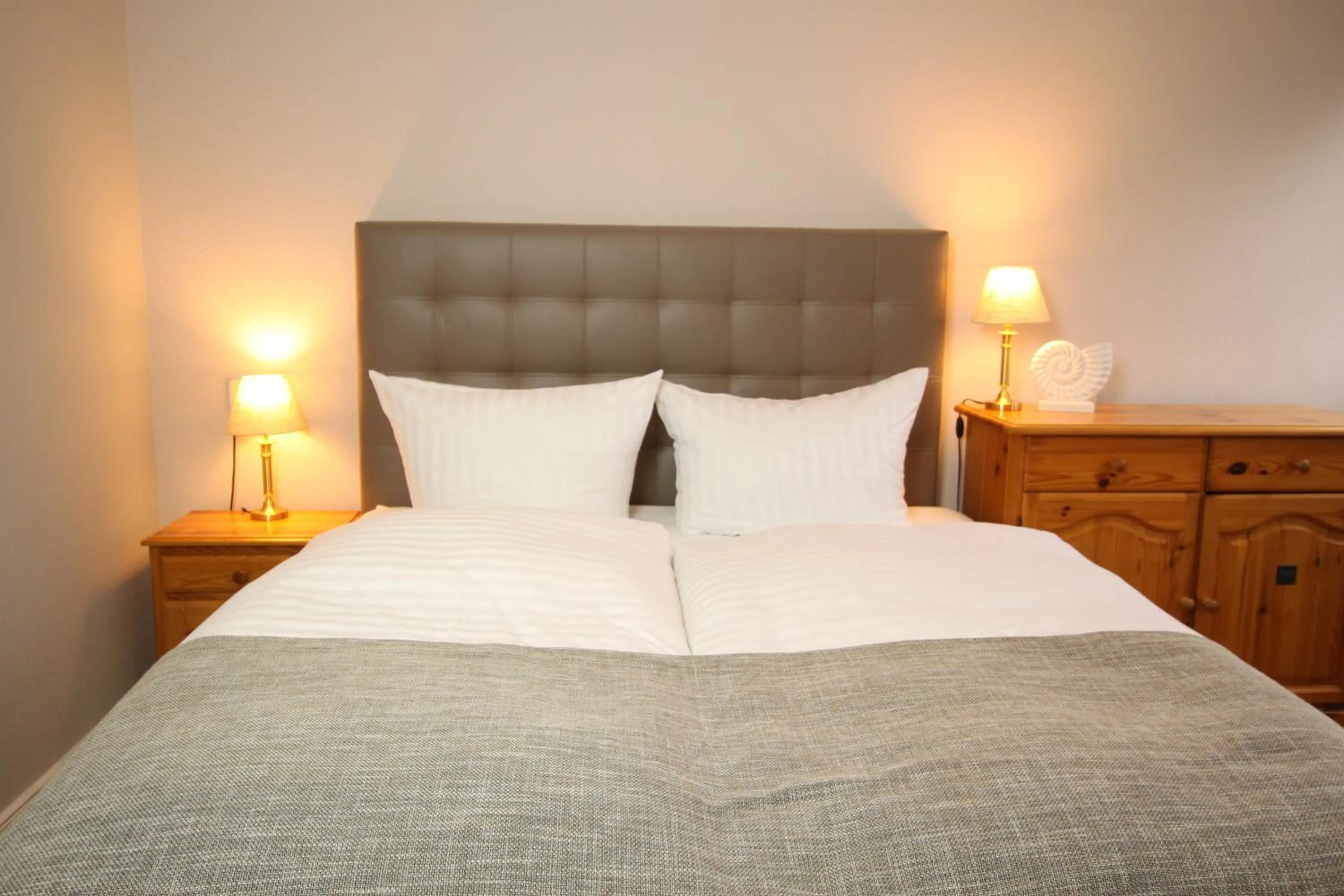 Decorative detail, Bed in Residenz am Ostufer