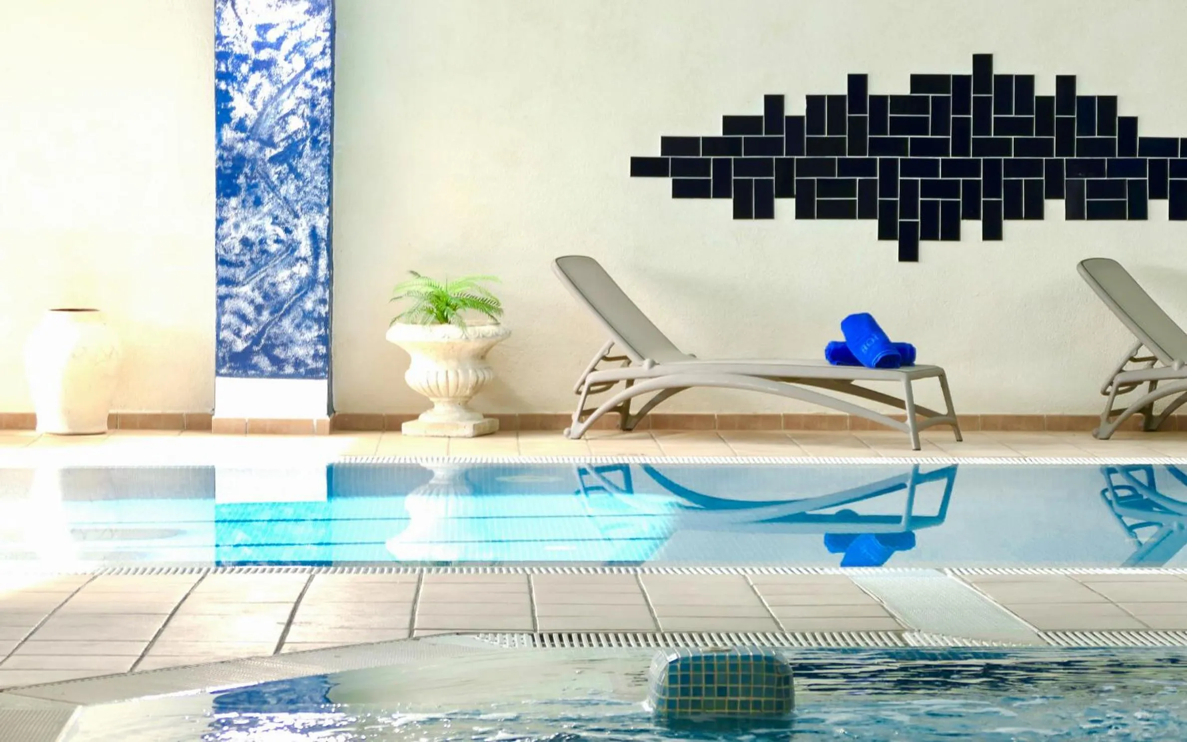 Swimming pool in Hotel Na Forana