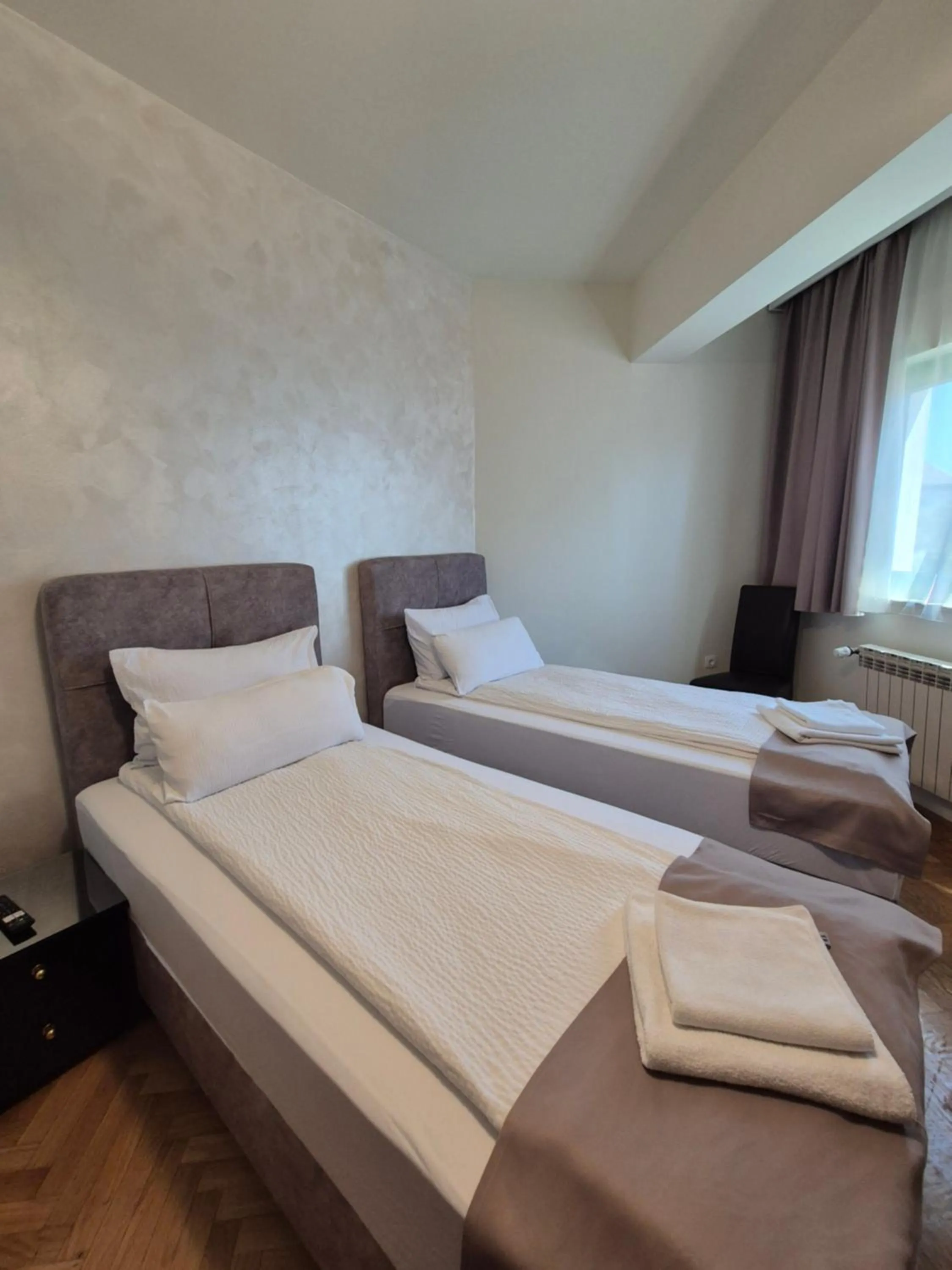 Photo of the whole room, Bed in Hotel MB