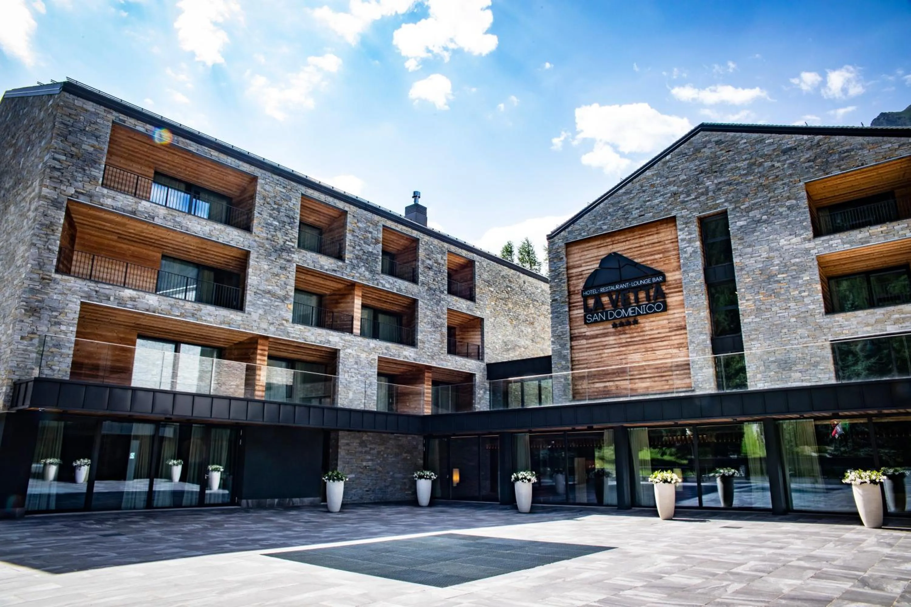 Property building in Hotel La Vetta