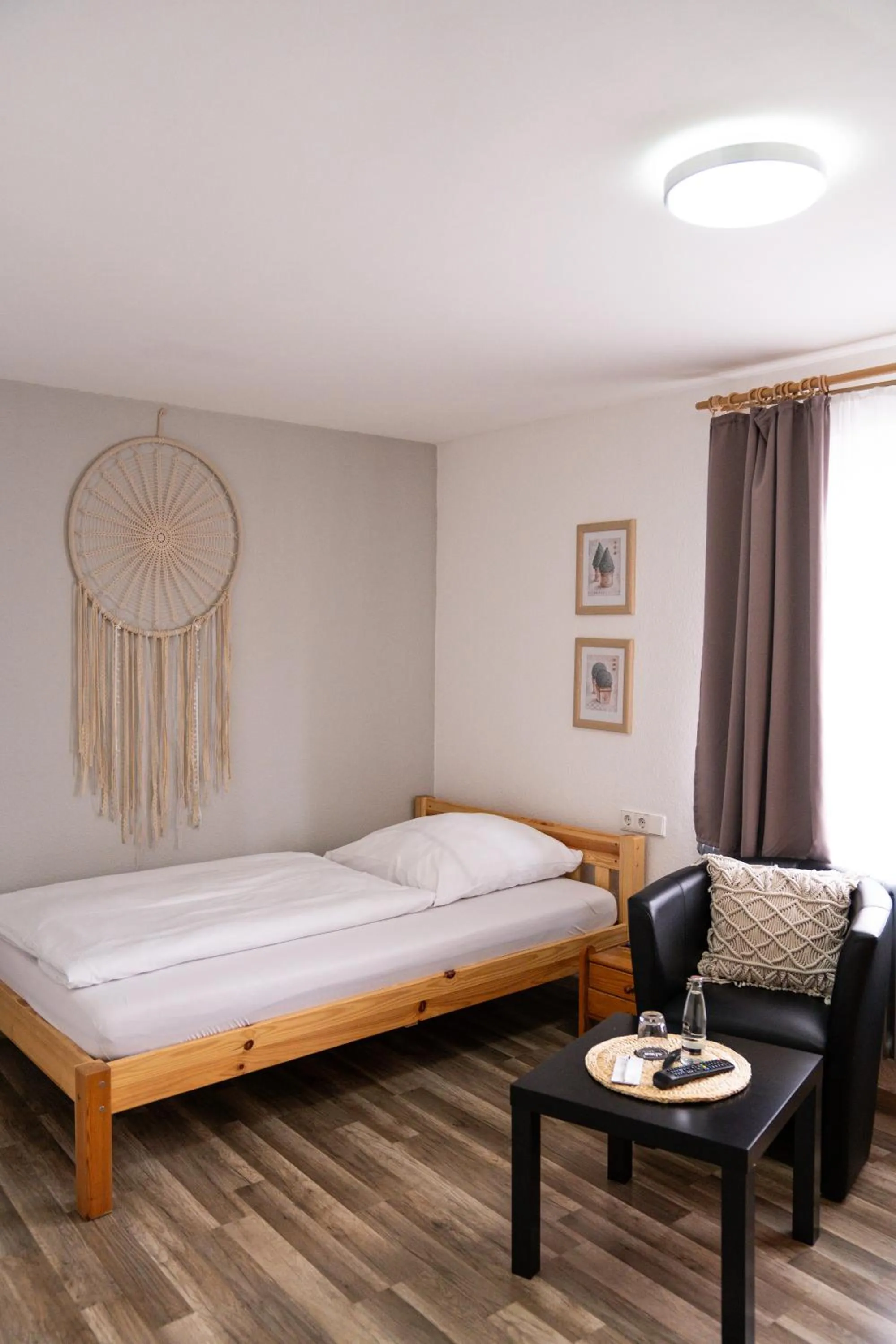 Bed in Gasthof Wolfs Stuben