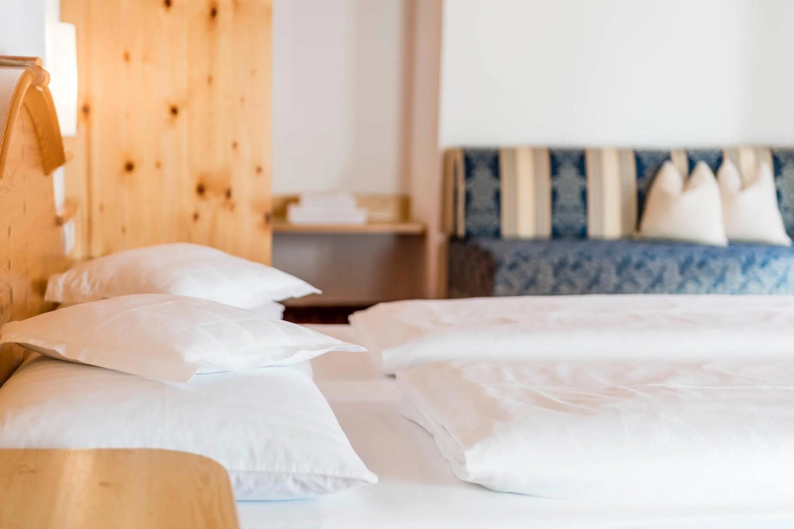 Bed in B&B Hotel Alpenrose Rooms & Apartments