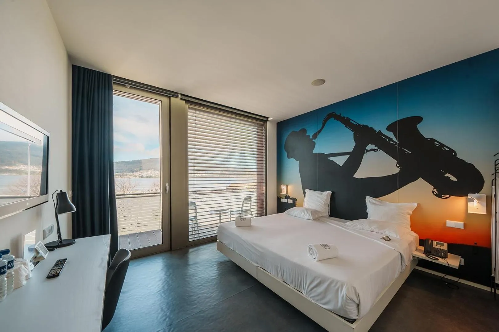 Bedroom, Bed in Design & Wine Hotel