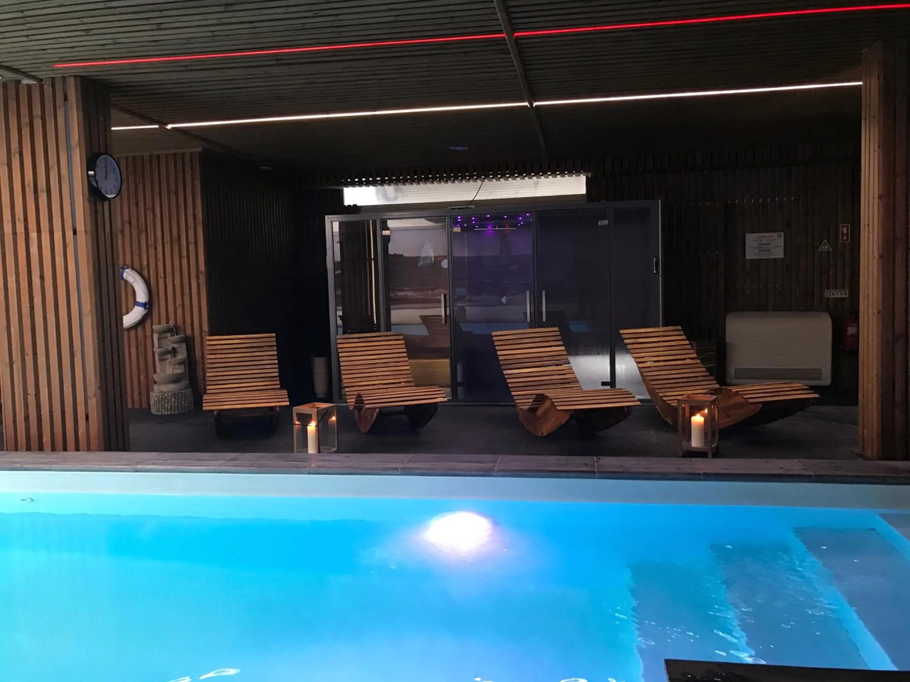 Steam room in Design & Wine Hotel