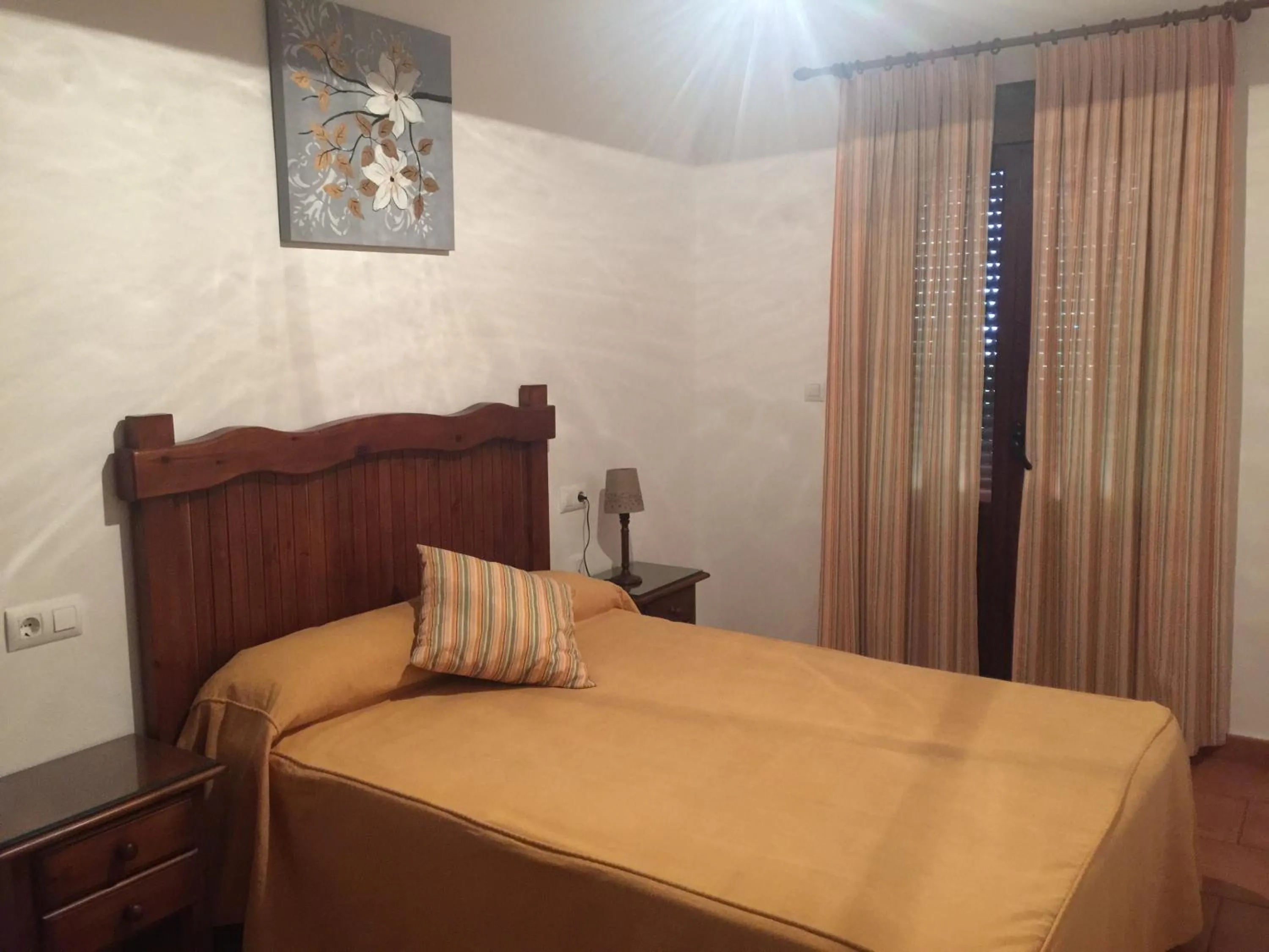Bed in El Corral de Dolores