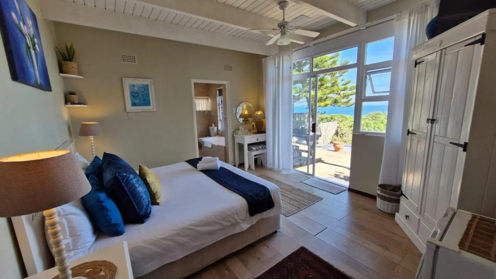 Whales Way Ocean Retreat