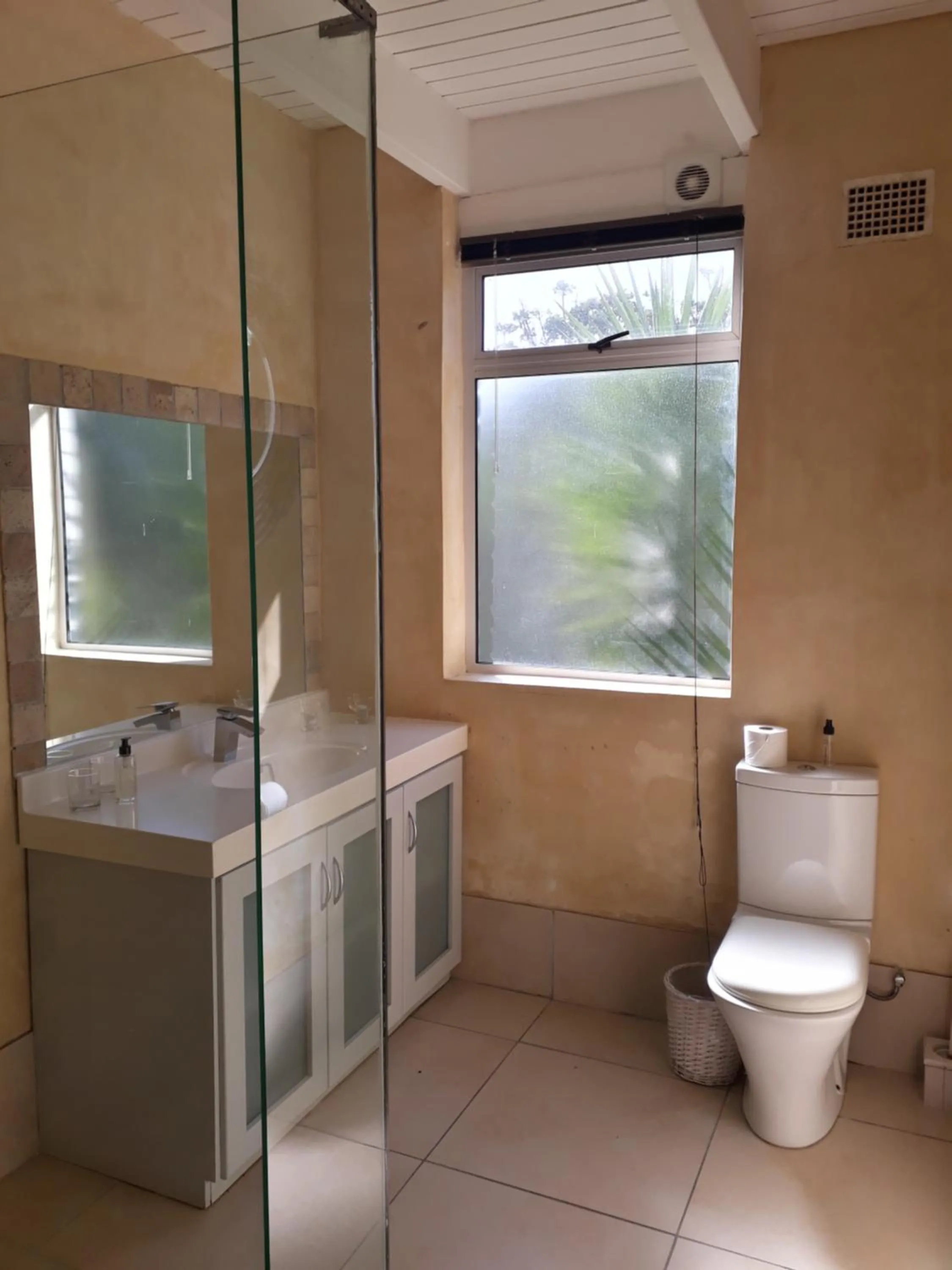 Bathroom in Whales Way Ocean Retreat