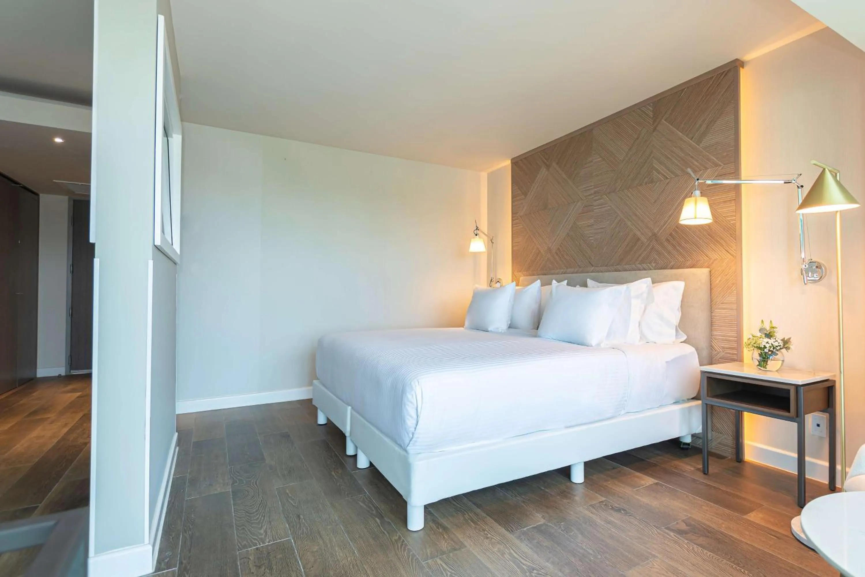 Bedroom, Bed in NH Collection Merida Paseo Montejo