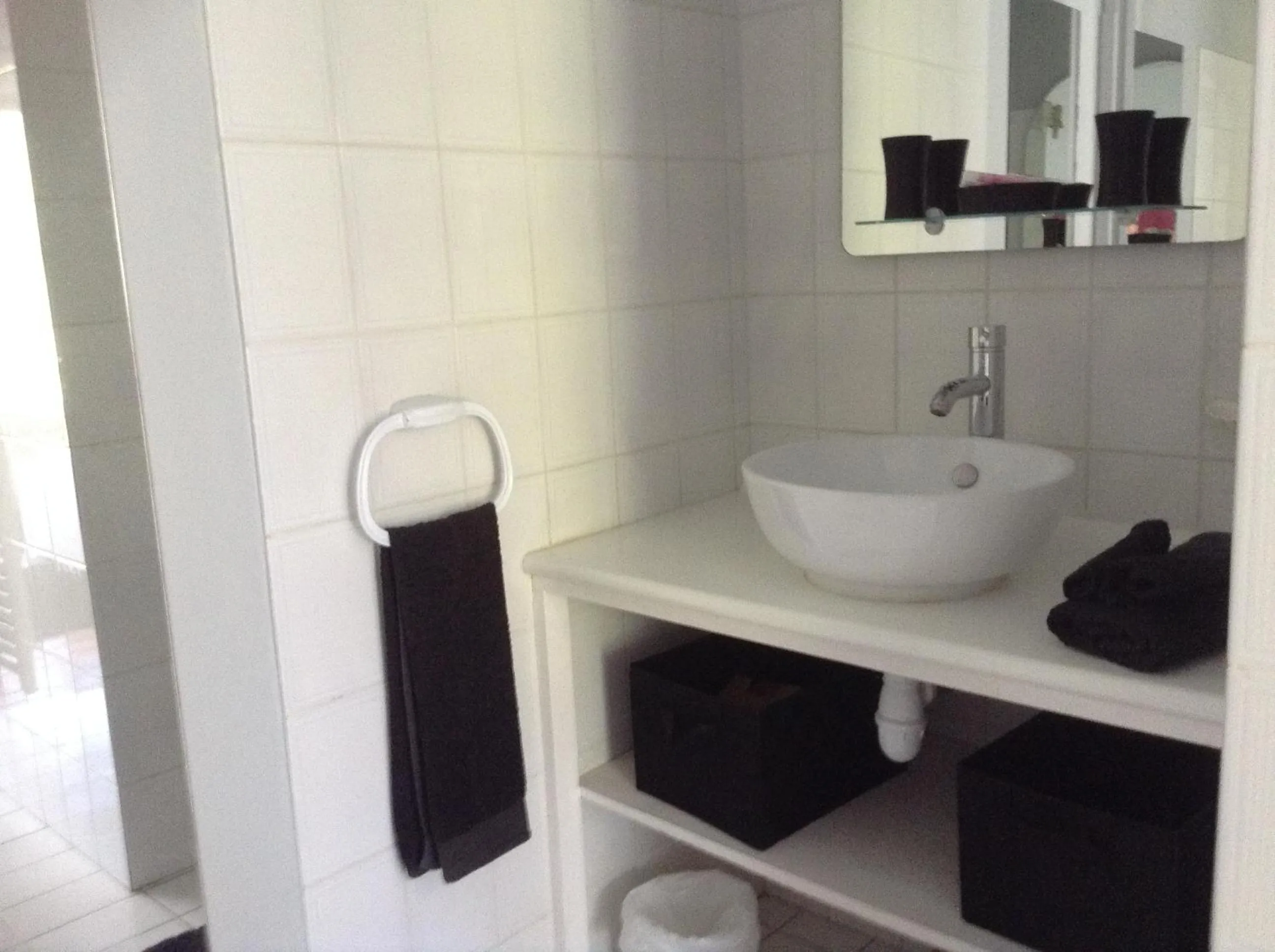 Property building in Le Clos de St Paul