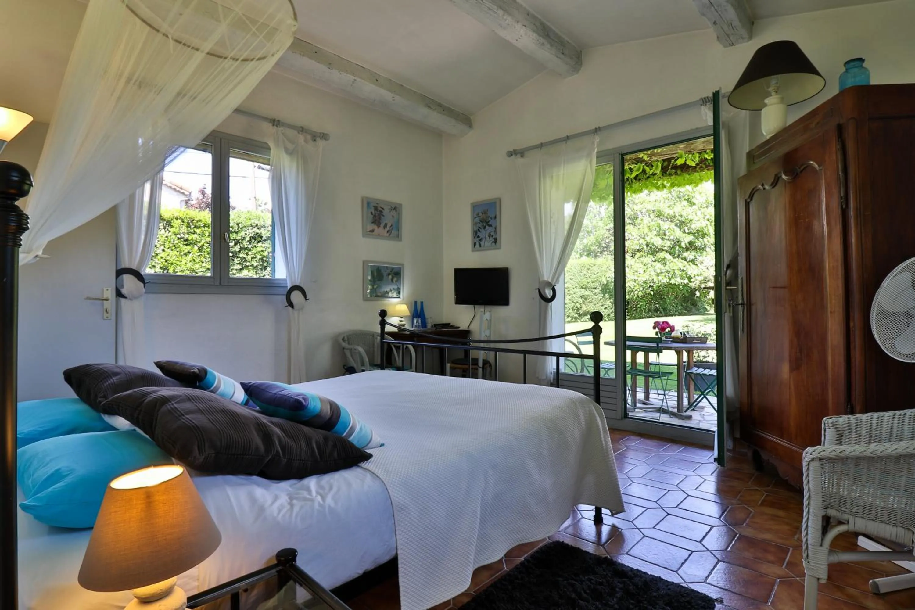 Bed in Le Clos de St Paul