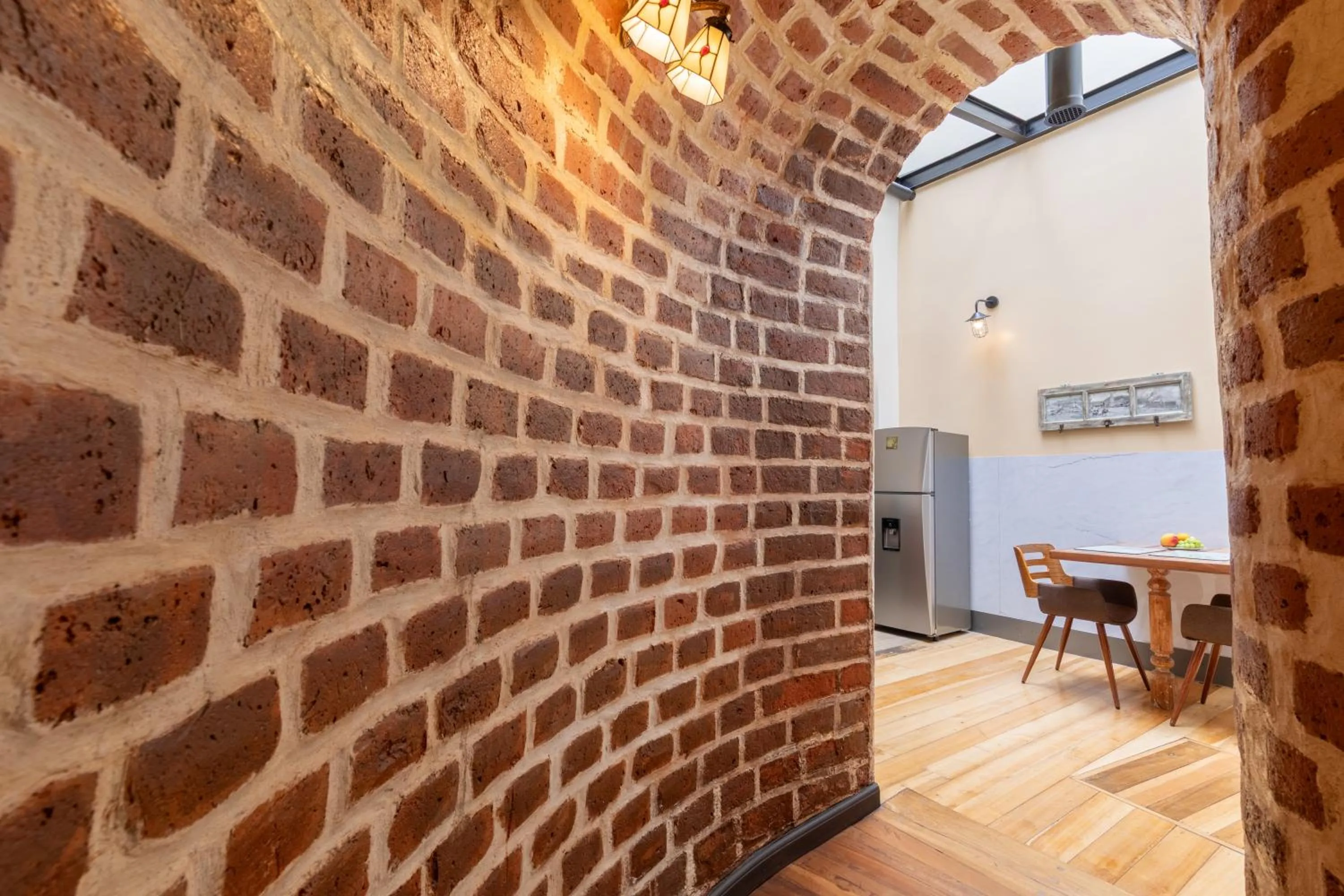 Dining area in Old Town Quito Suites, Heritage Hotel, Historic center