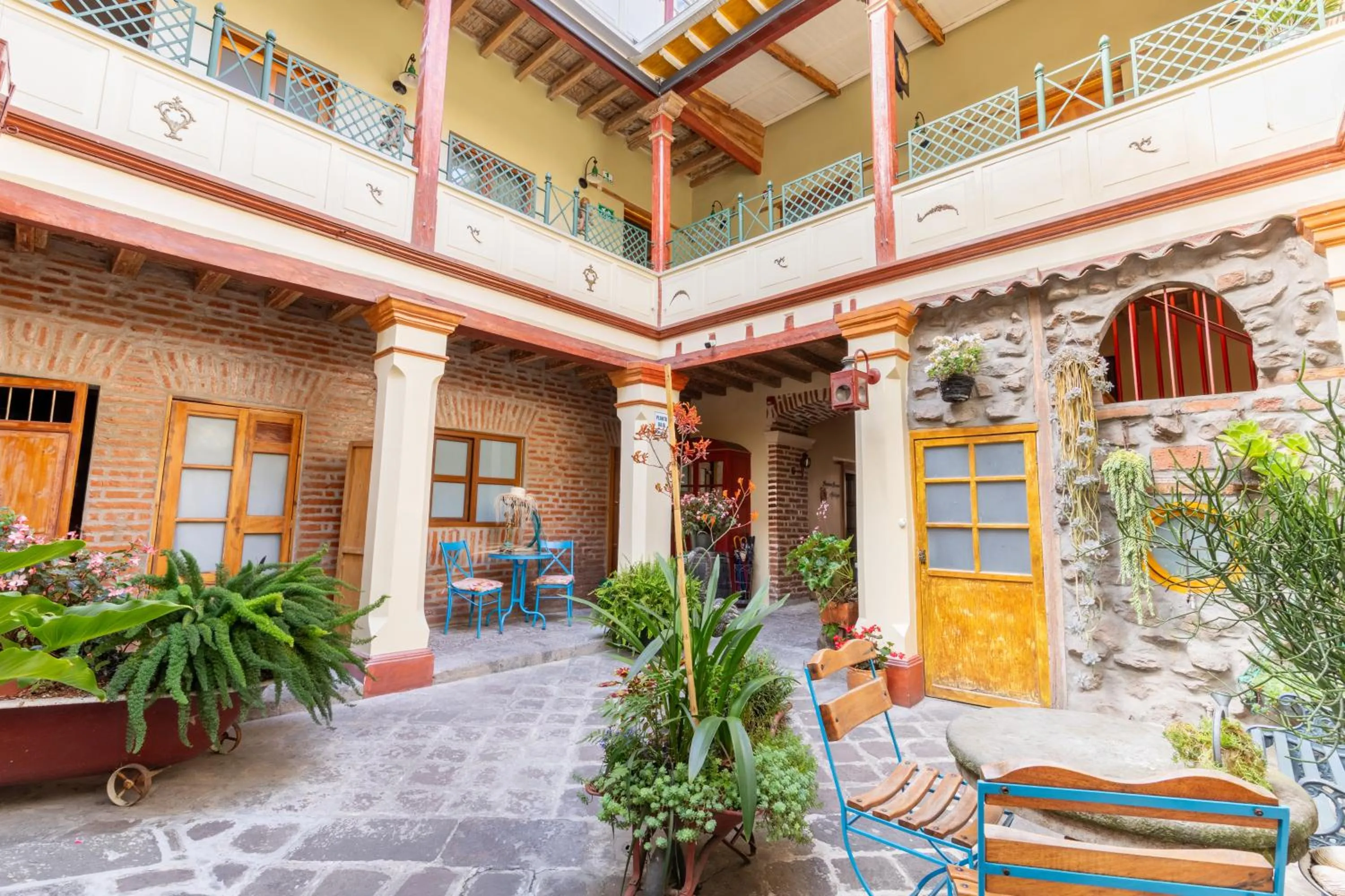 Patio in Old Town Quito Suites, Heritage Hotel, Historic center