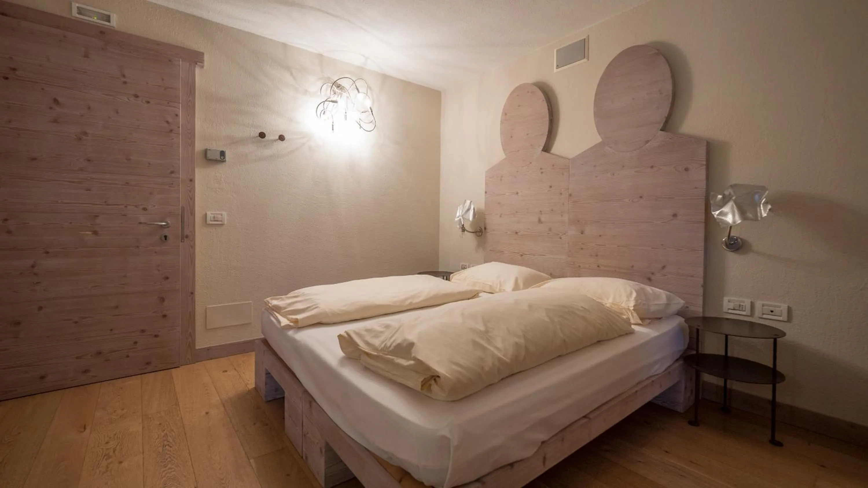 Bedroom, Bed in Chalet C'Est La Vie