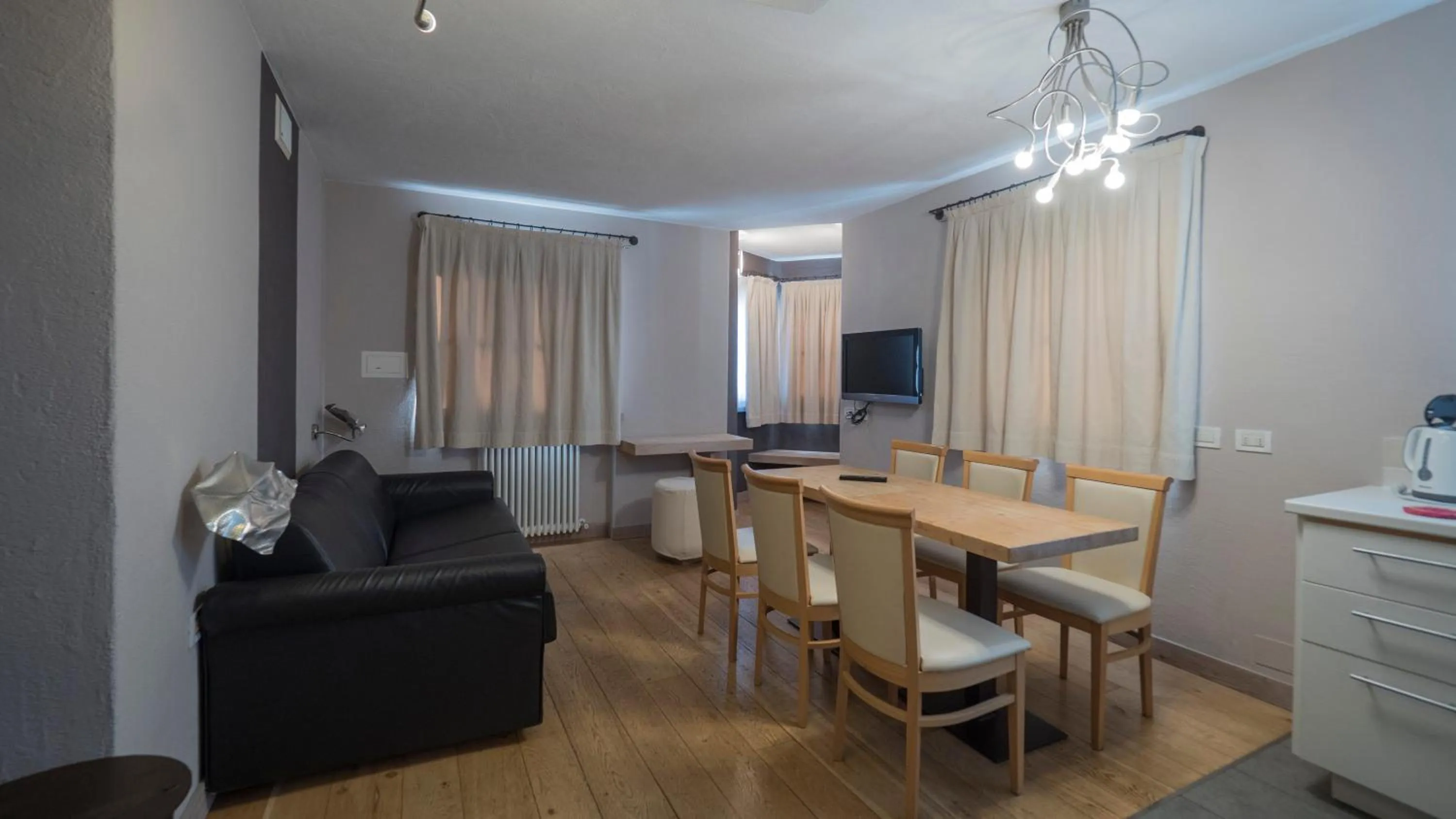 Dining area in Chalet C'Est La Vie